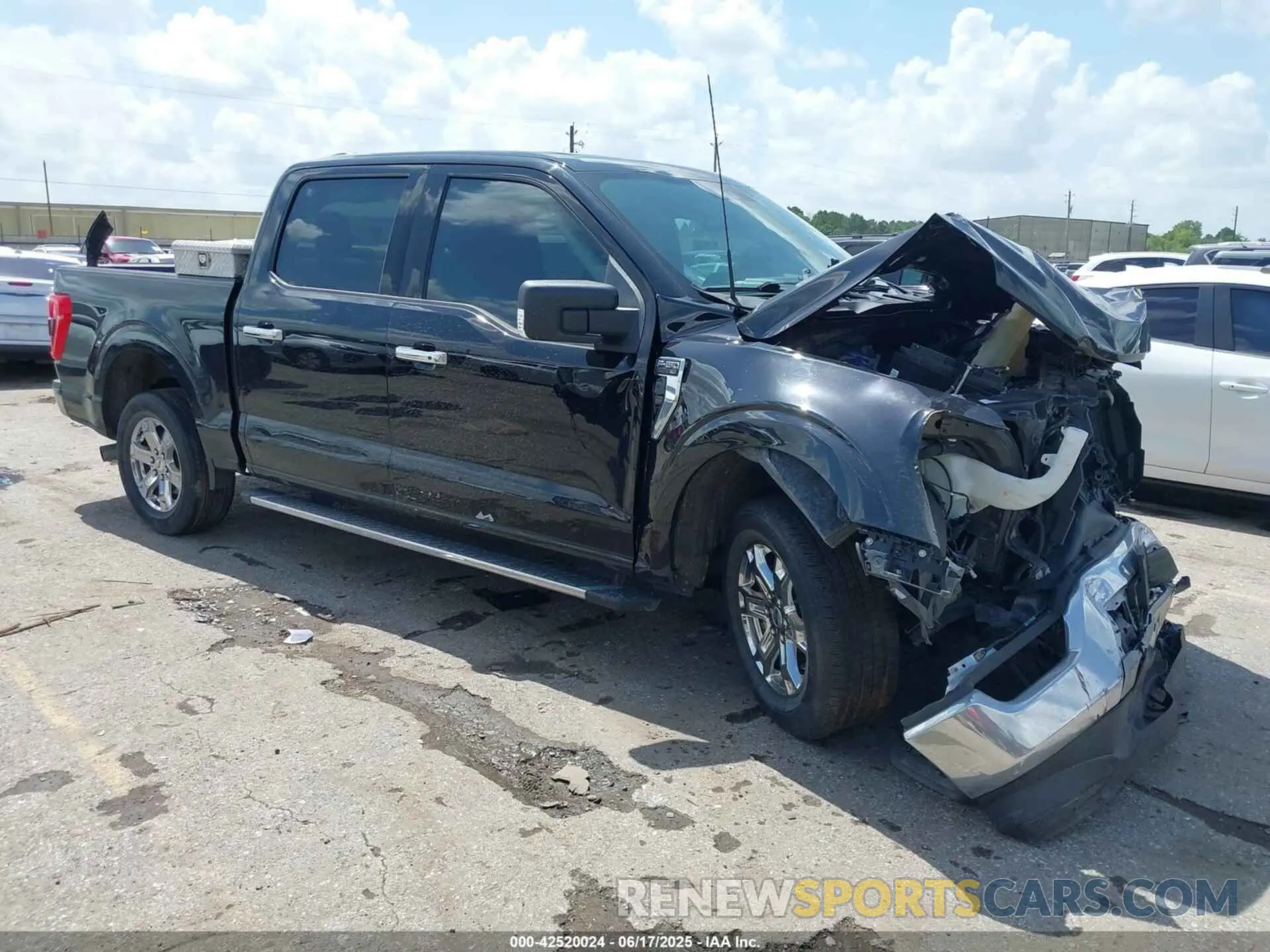 14 Photograph of a damaged car 1FTEW1CP4MFB61831 FORD F-150 2021