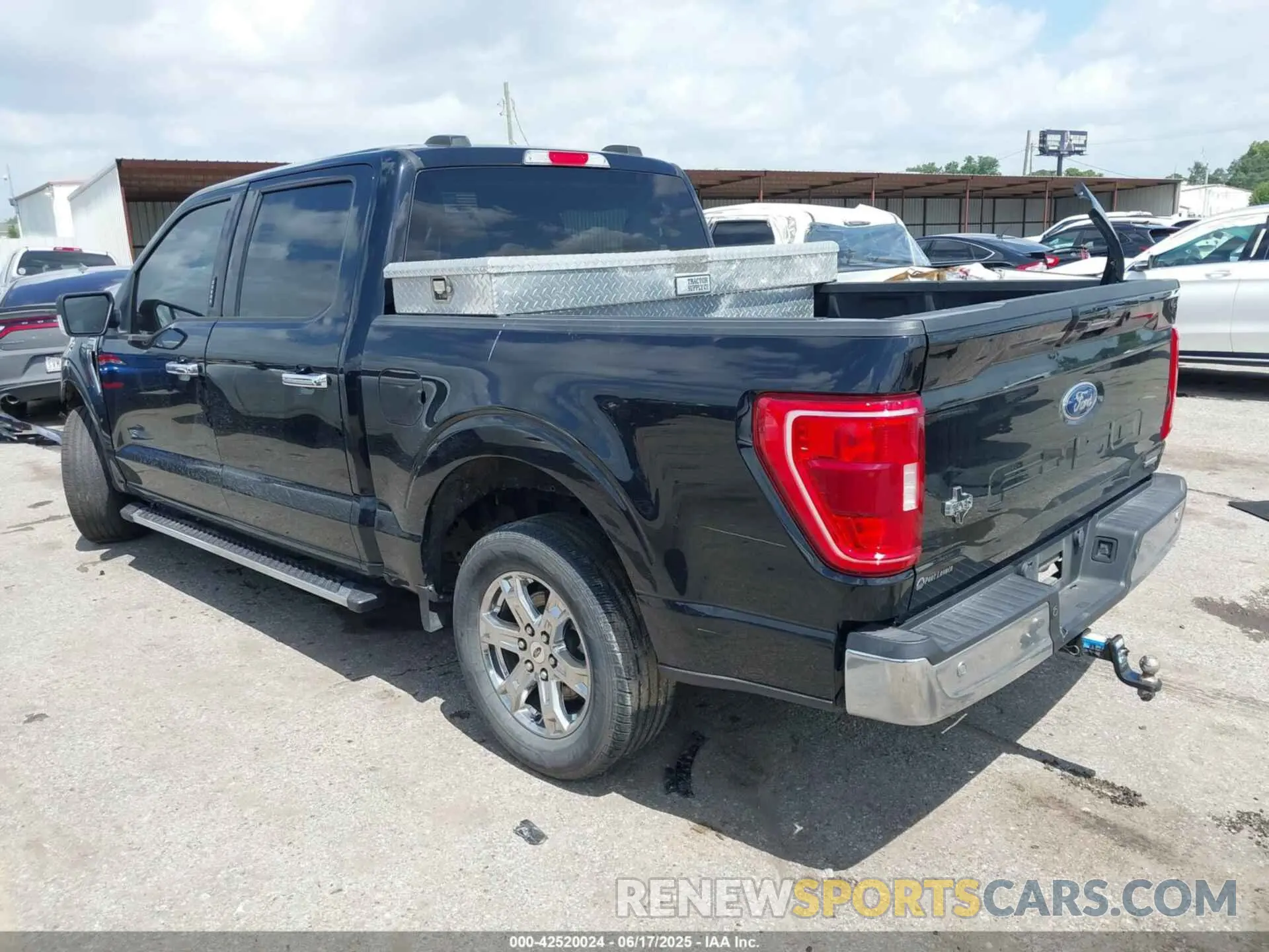 3 Photograph of a damaged car 1FTEW1CP4MFB61831 FORD F-150 2021