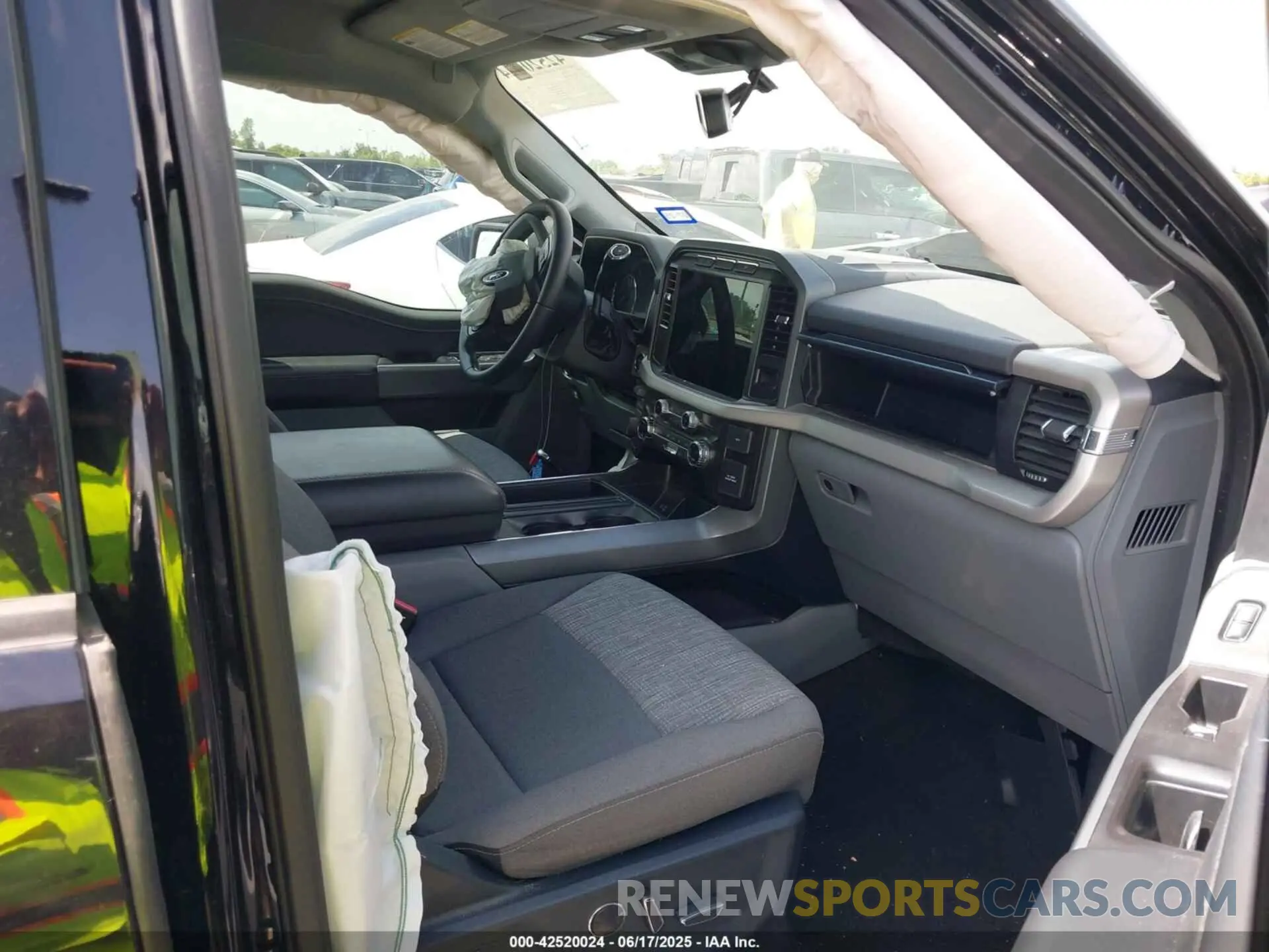 5 Photograph of a damaged car 1FTEW1CP4MFB61831 FORD F-150 2021