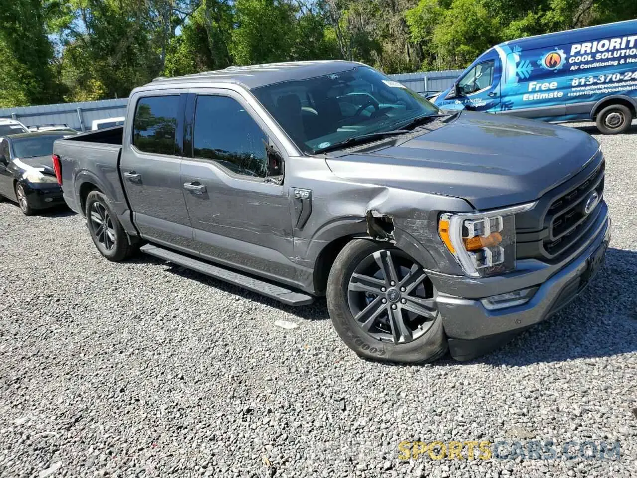 4 Photograph of a damaged car 1FTEW1CP4MKE33897 FORD F-150 2021