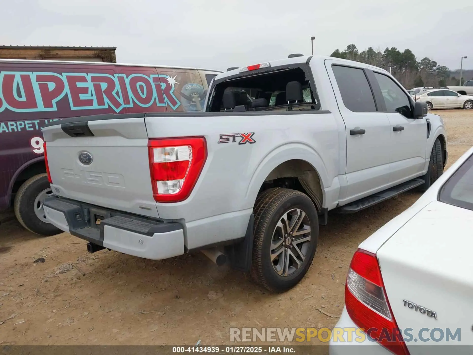 4 Photograph of a damaged car 1FTEW1CP6MKD12160 FORD F-150 2021