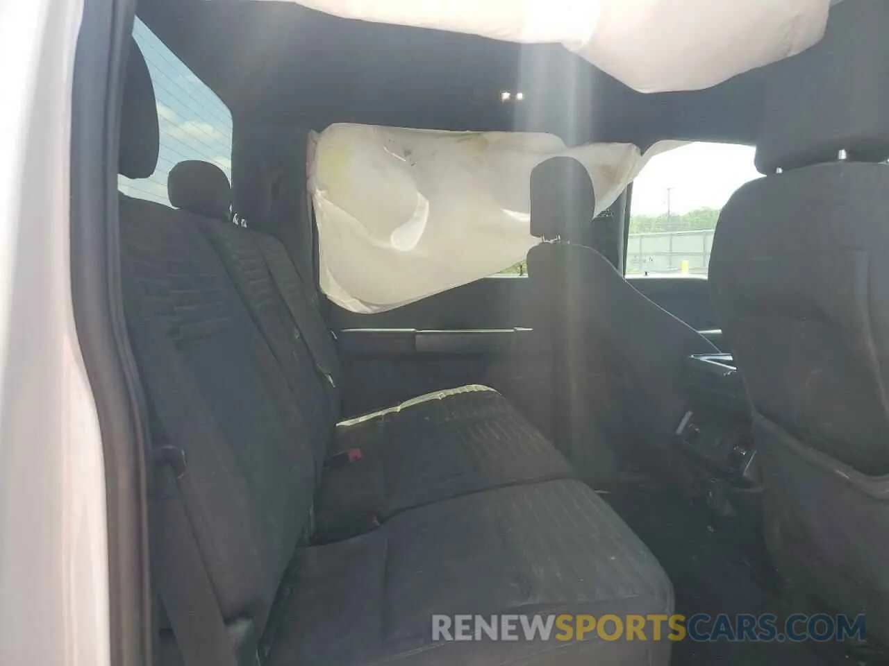 10 Photograph of a damaged car 1FTEW1CP7MFA45149 FORD F-150 2021