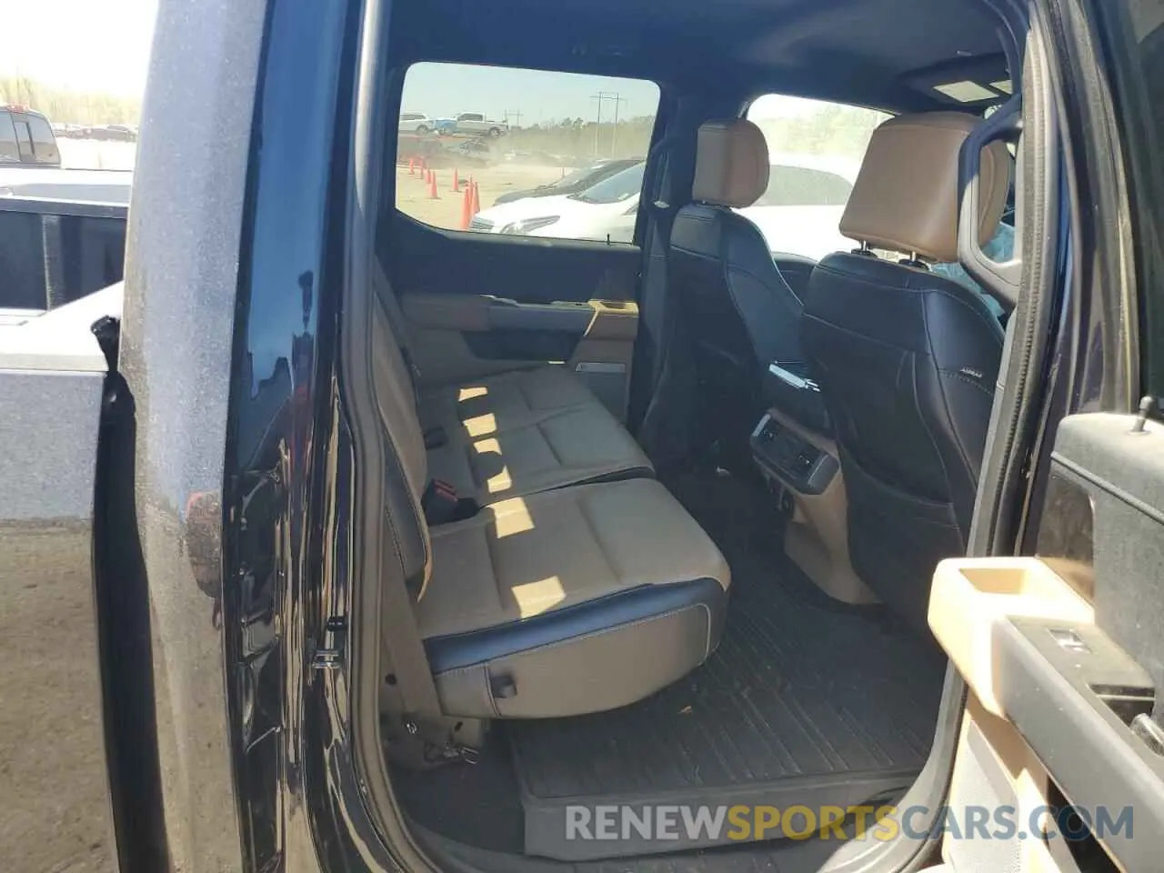 11 Photograph of a damaged car 1FTEW1CP7MFB03499 FORD F-150 2021