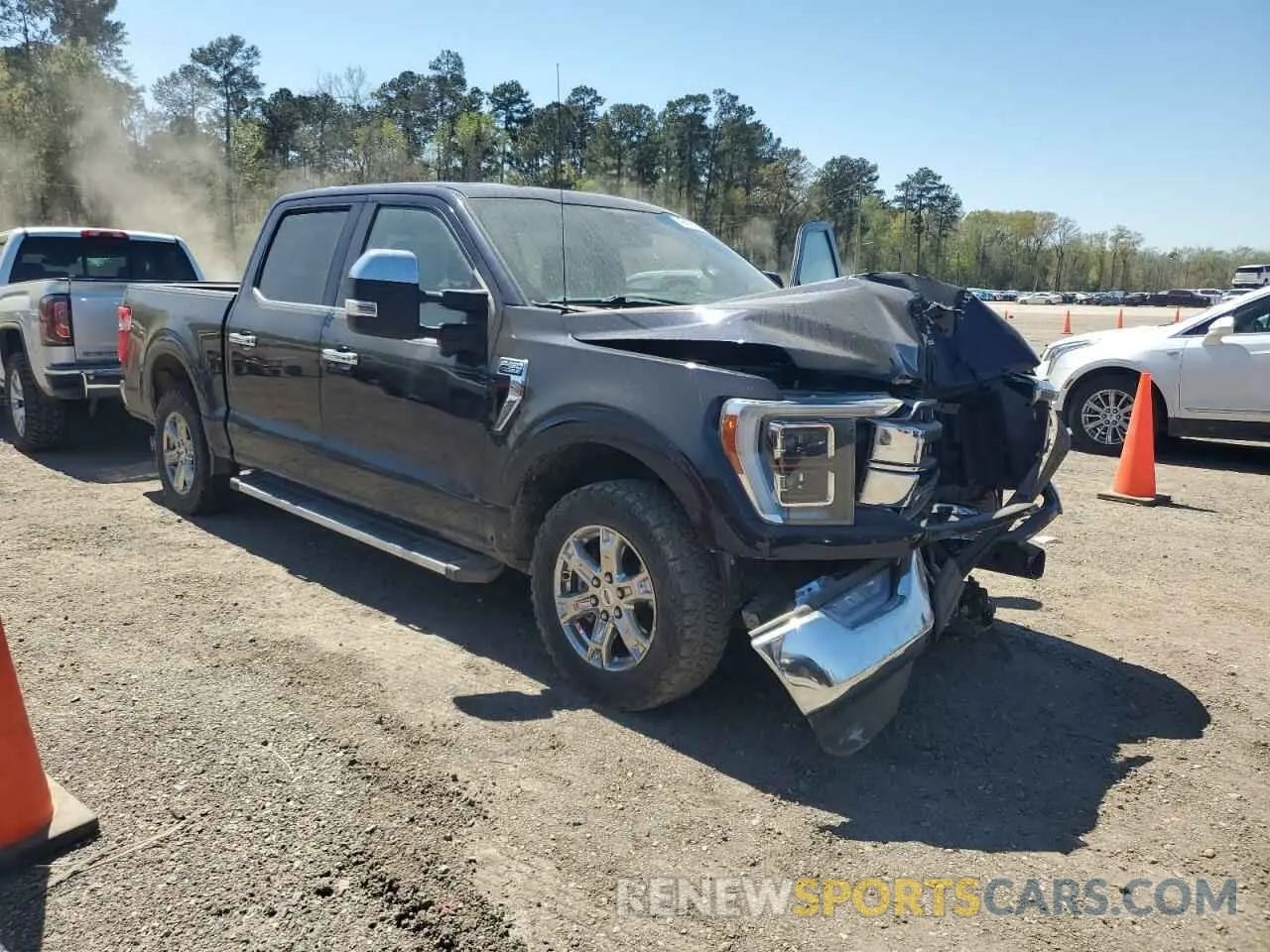 4 Photograph of a damaged car 1FTEW1CP7MFB03499 FORD F-150 2021