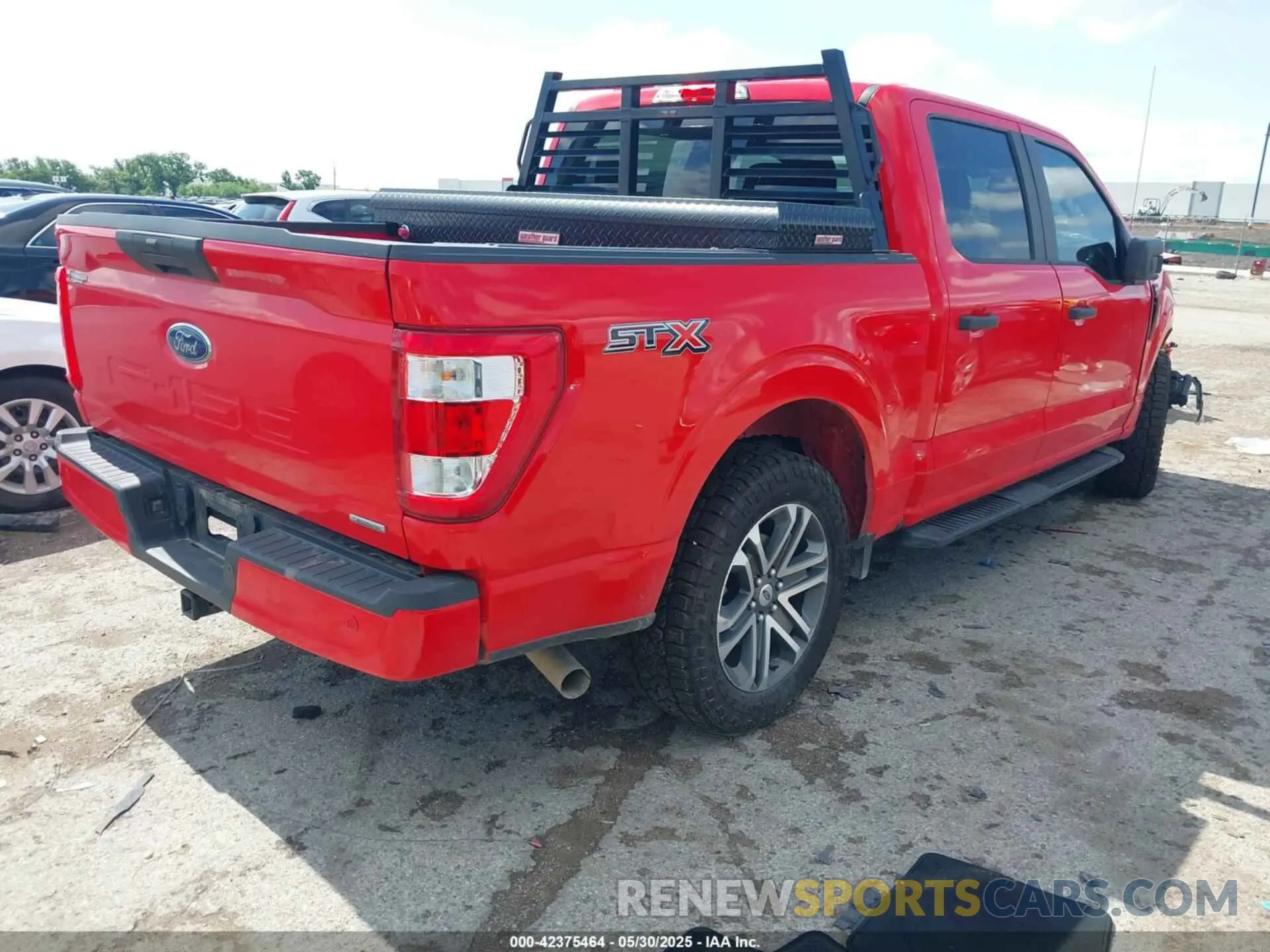 4 Photograph of a damaged car 1FTEW1CP8MKD05727 FORD F-150 2021