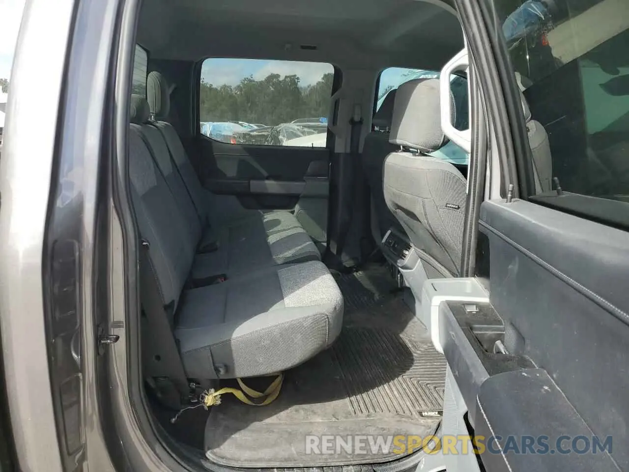 10 Photograph of a damaged car 1FTEW1CP9MFA66729 FORD F-150 2021