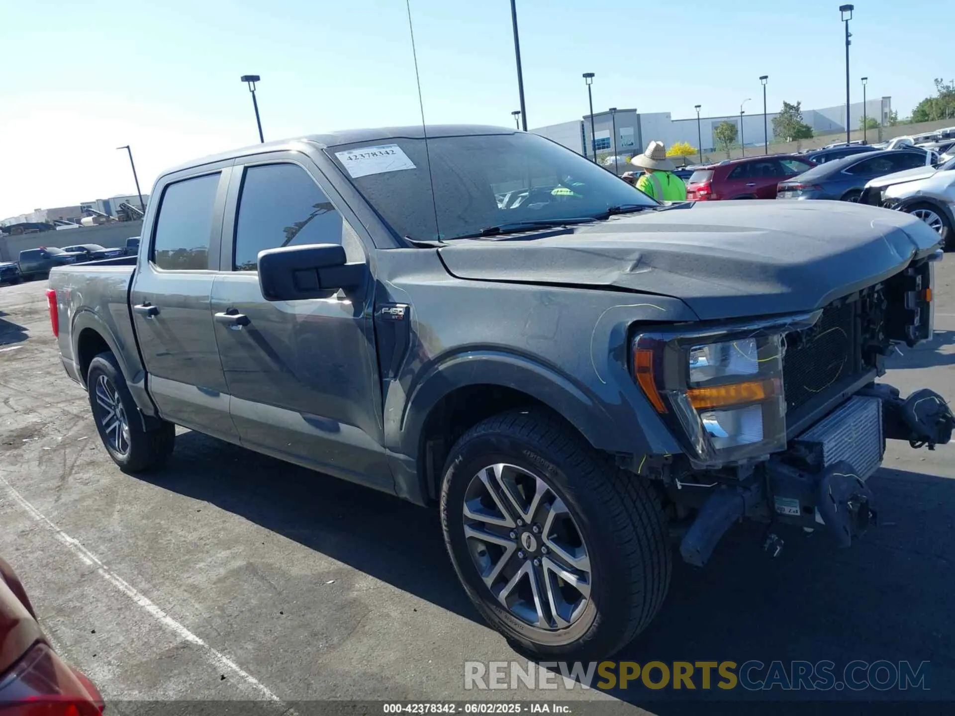 14 Photograph of a damaged car 1FTEW1CPXMFA03445 FORD F-150 2021