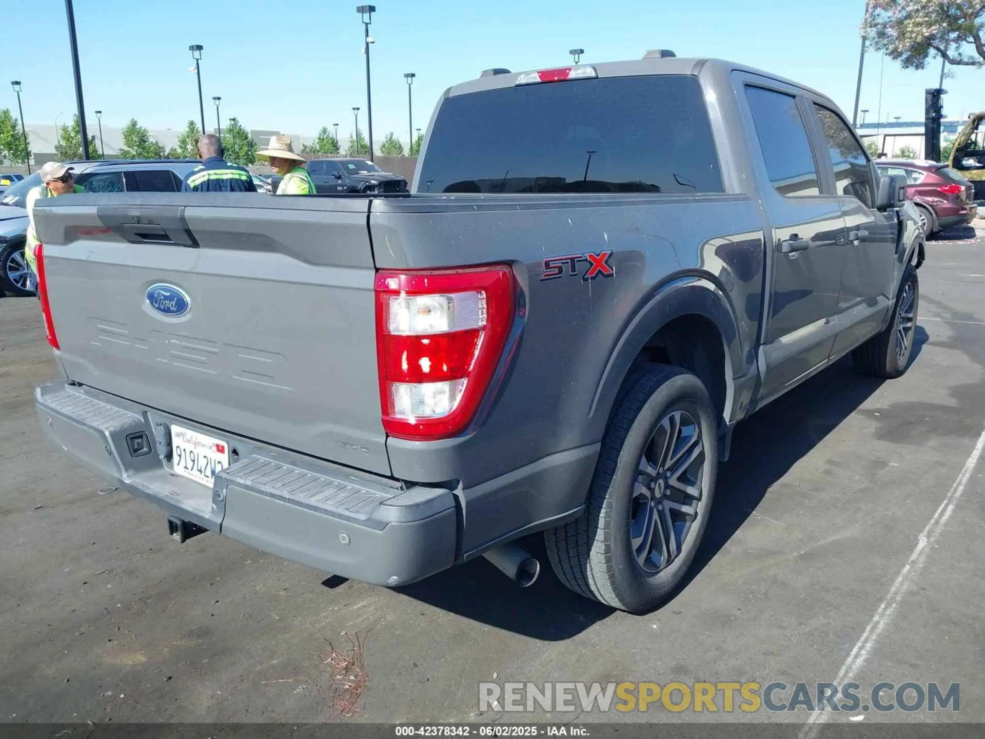 4 Photograph of a damaged car 1FTEW1CPXMFA03445 FORD F-150 2021