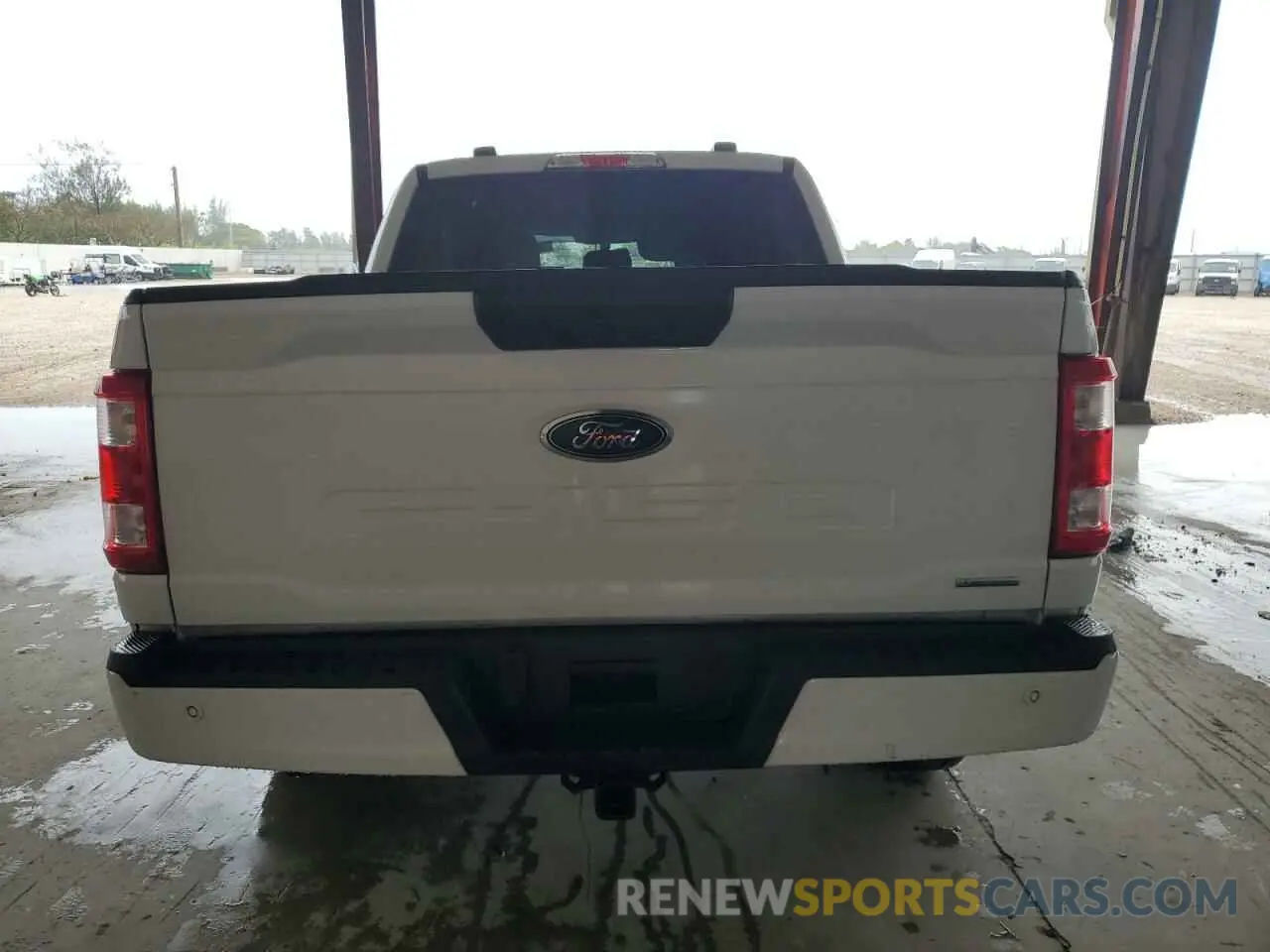 6 Photograph of a damaged car 1FTEW1CPXMFC92133 FORD F-150 2021