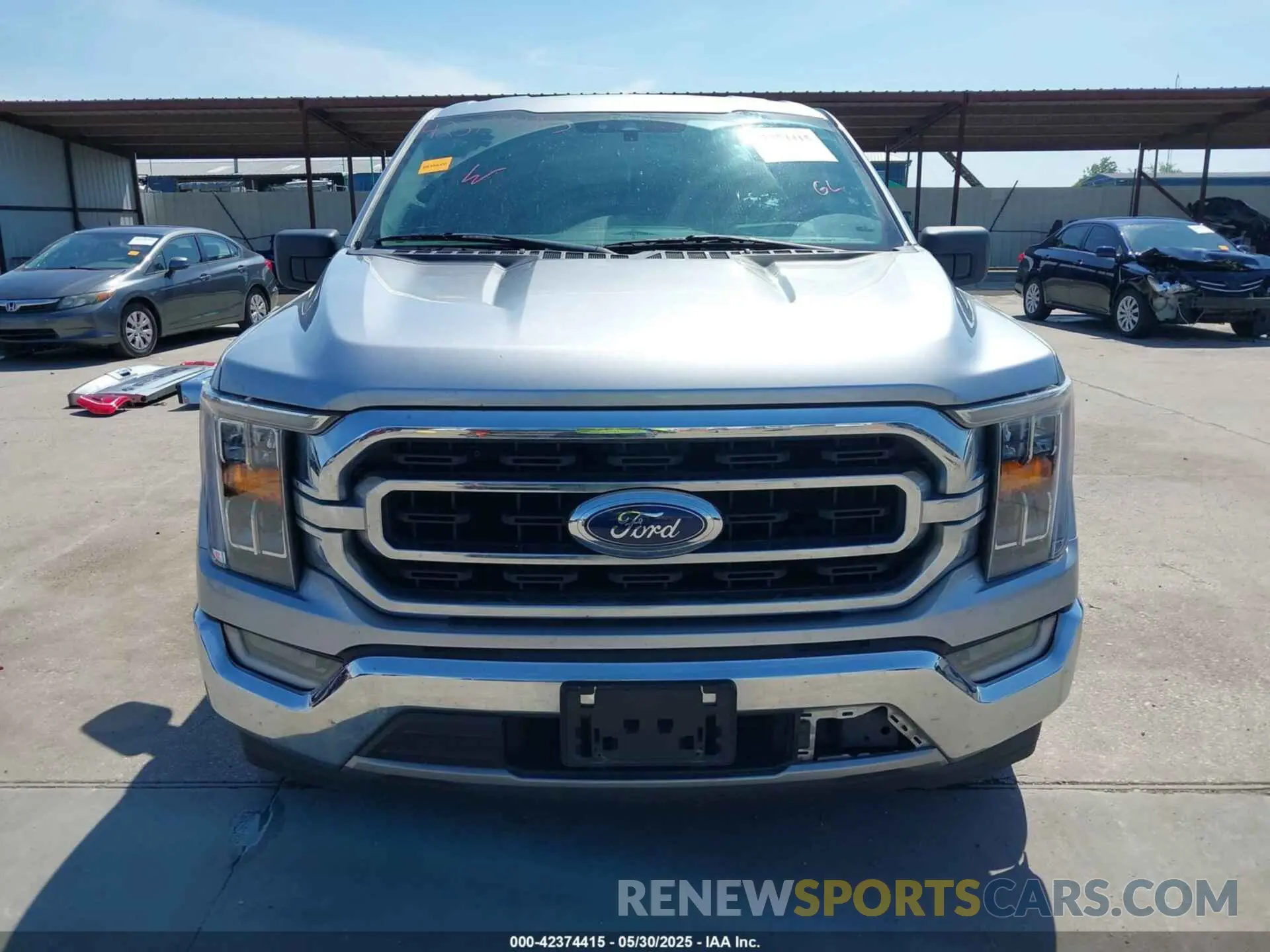 13 Photograph of a damaged car 1FTEW1CPXMFD00876 FORD F-150 2021
