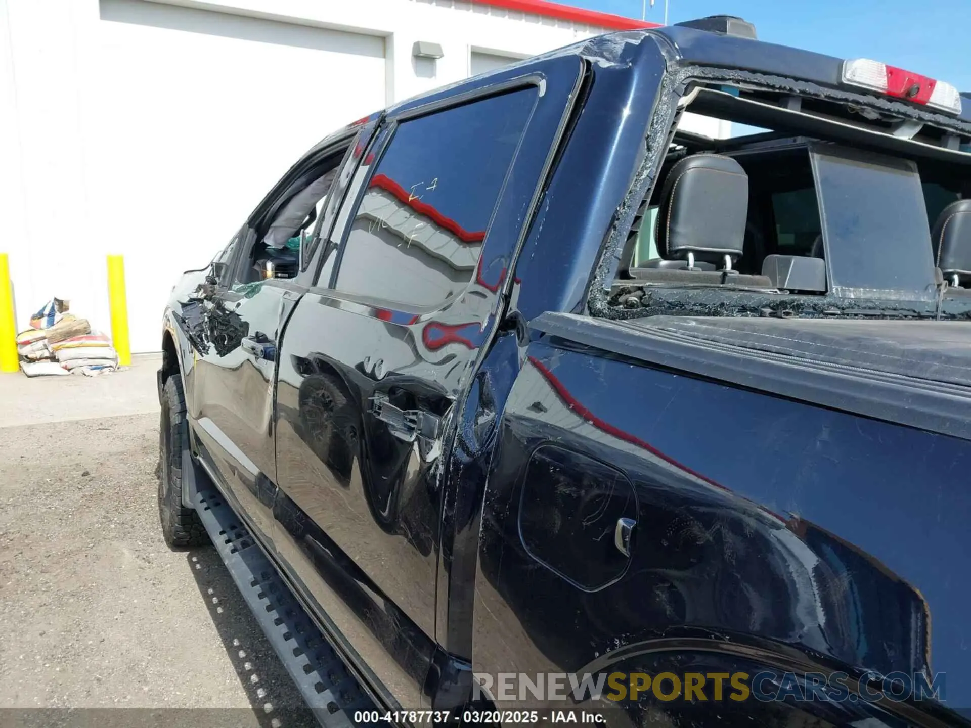16 Photograph of a damaged car 1FTEW1E88MFC49822 FORD F-150 2021