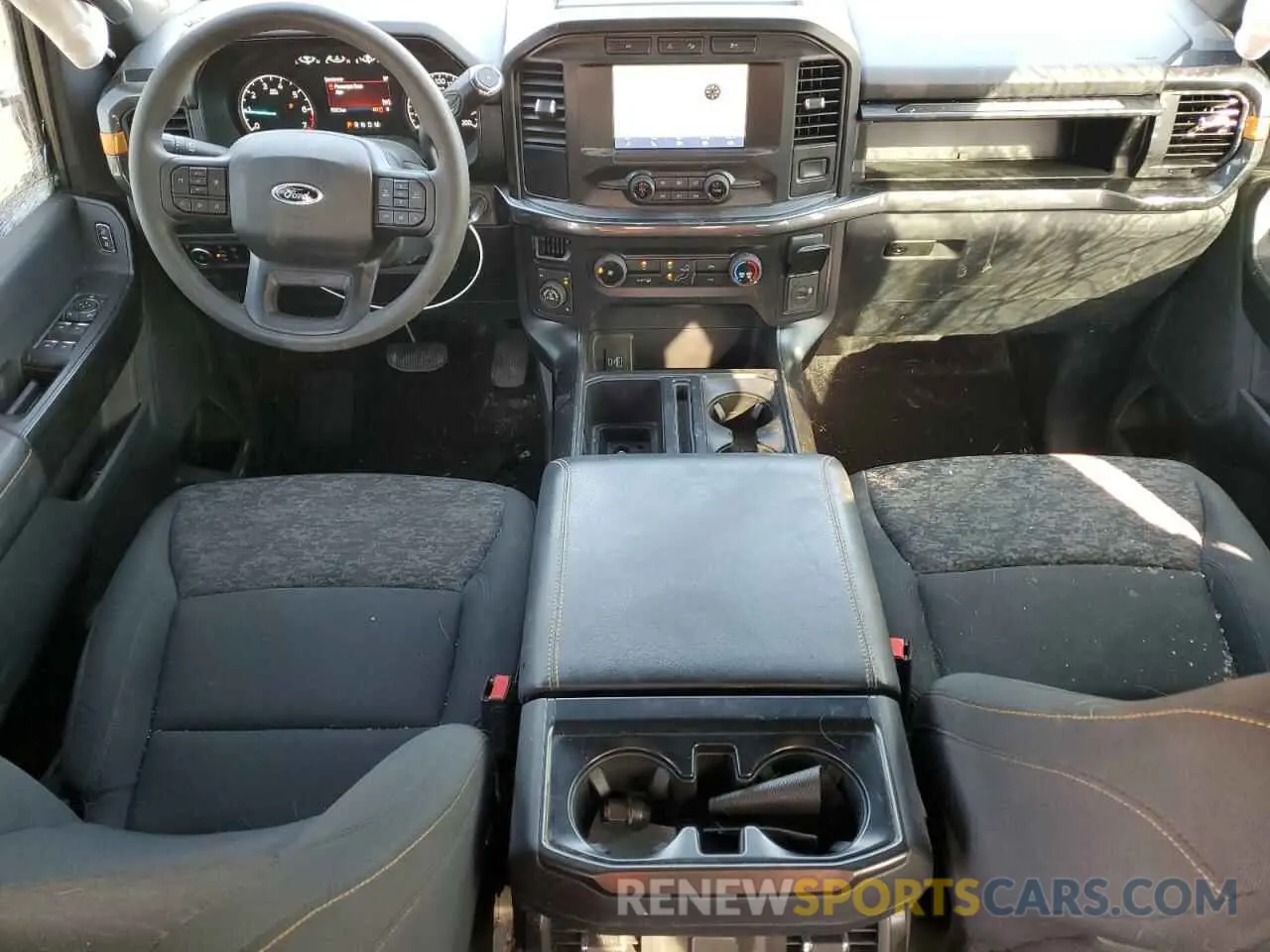 8 Photograph of a damaged car 1FTEW1E89MFC67083 FORD F-150 2021