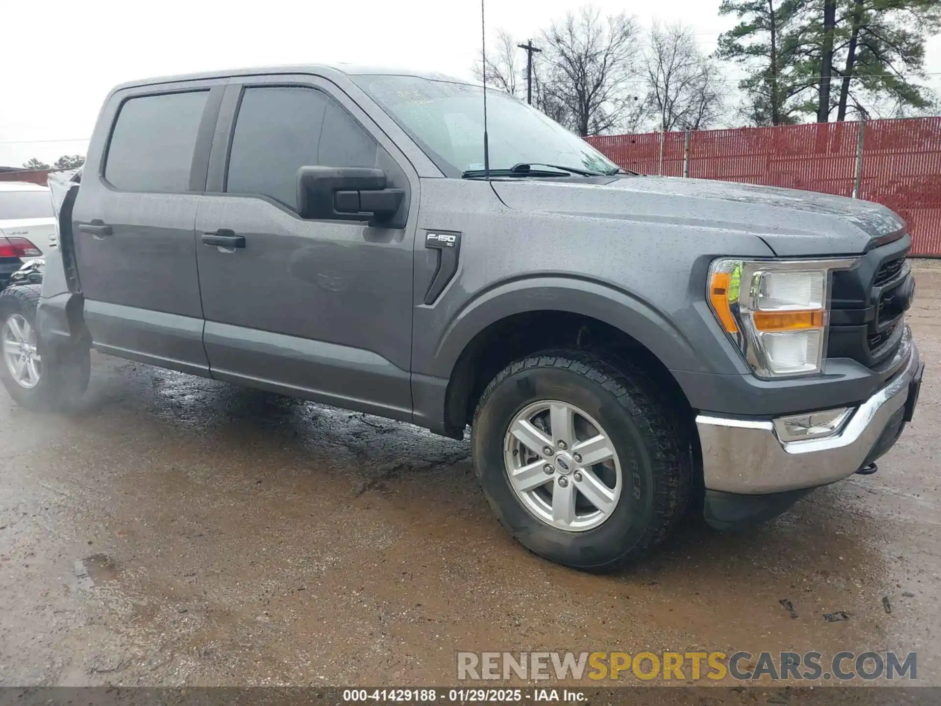 1 Photograph of a damaged car 1FTEW1EP0MKE81572 FORD F-150 2021