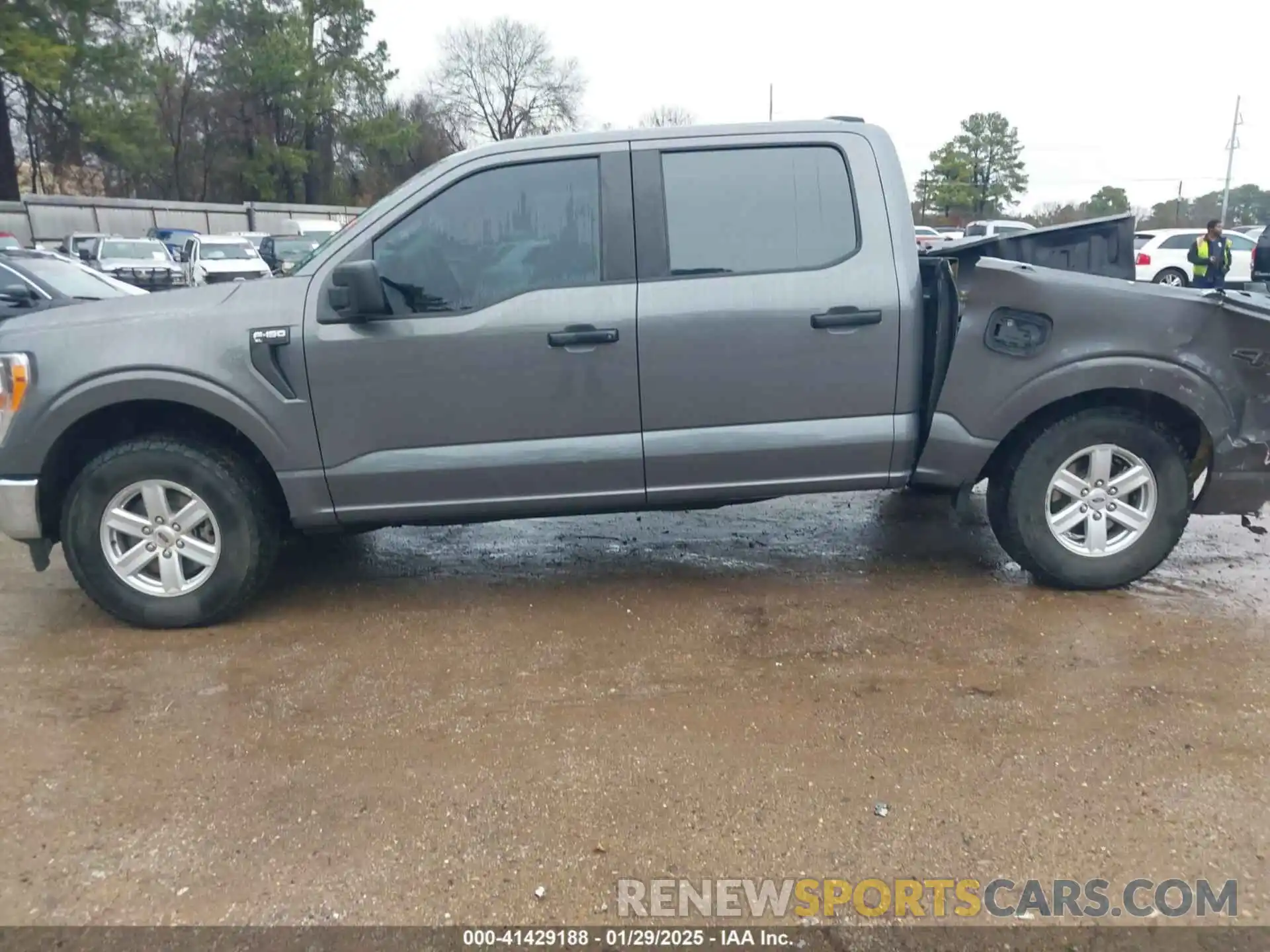 15 Photograph of a damaged car 1FTEW1EP0MKE81572 FORD F-150 2021