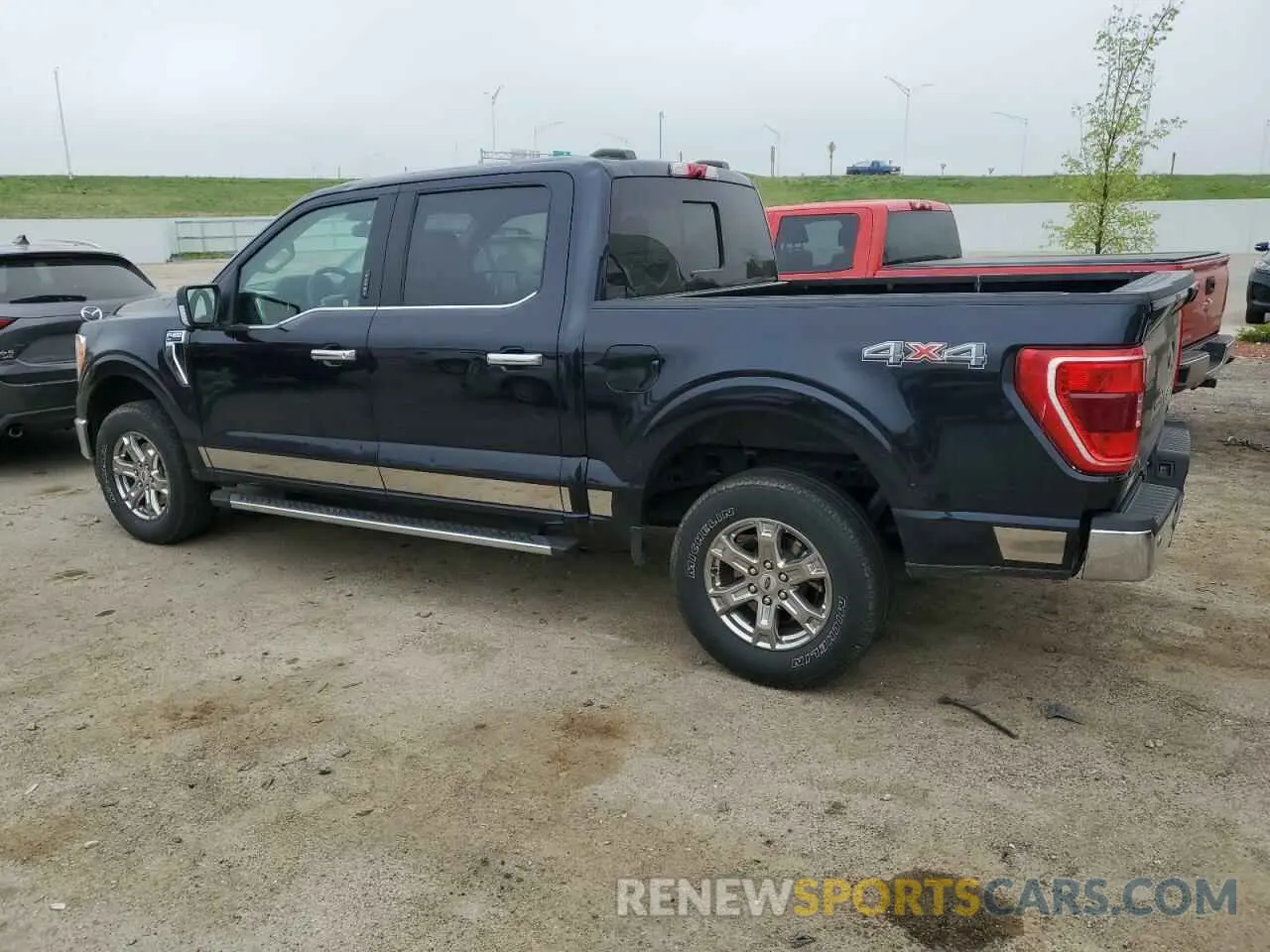 2 Photograph of a damaged car 1FTEW1EP1MFC70194 FORD F-150 2021