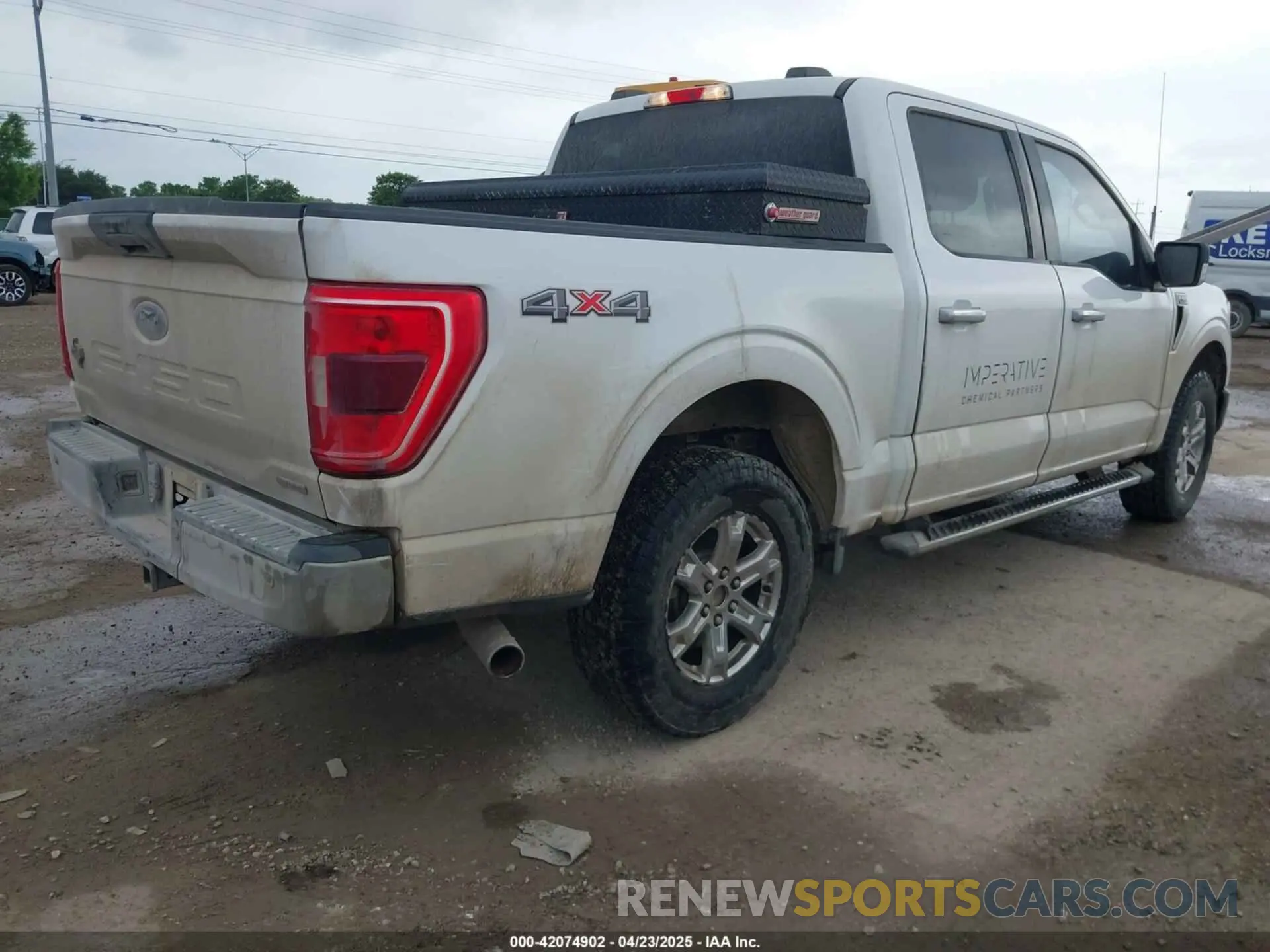 4 Photograph of a damaged car 1FTEW1EP1MKD07980 FORD F-150 2021