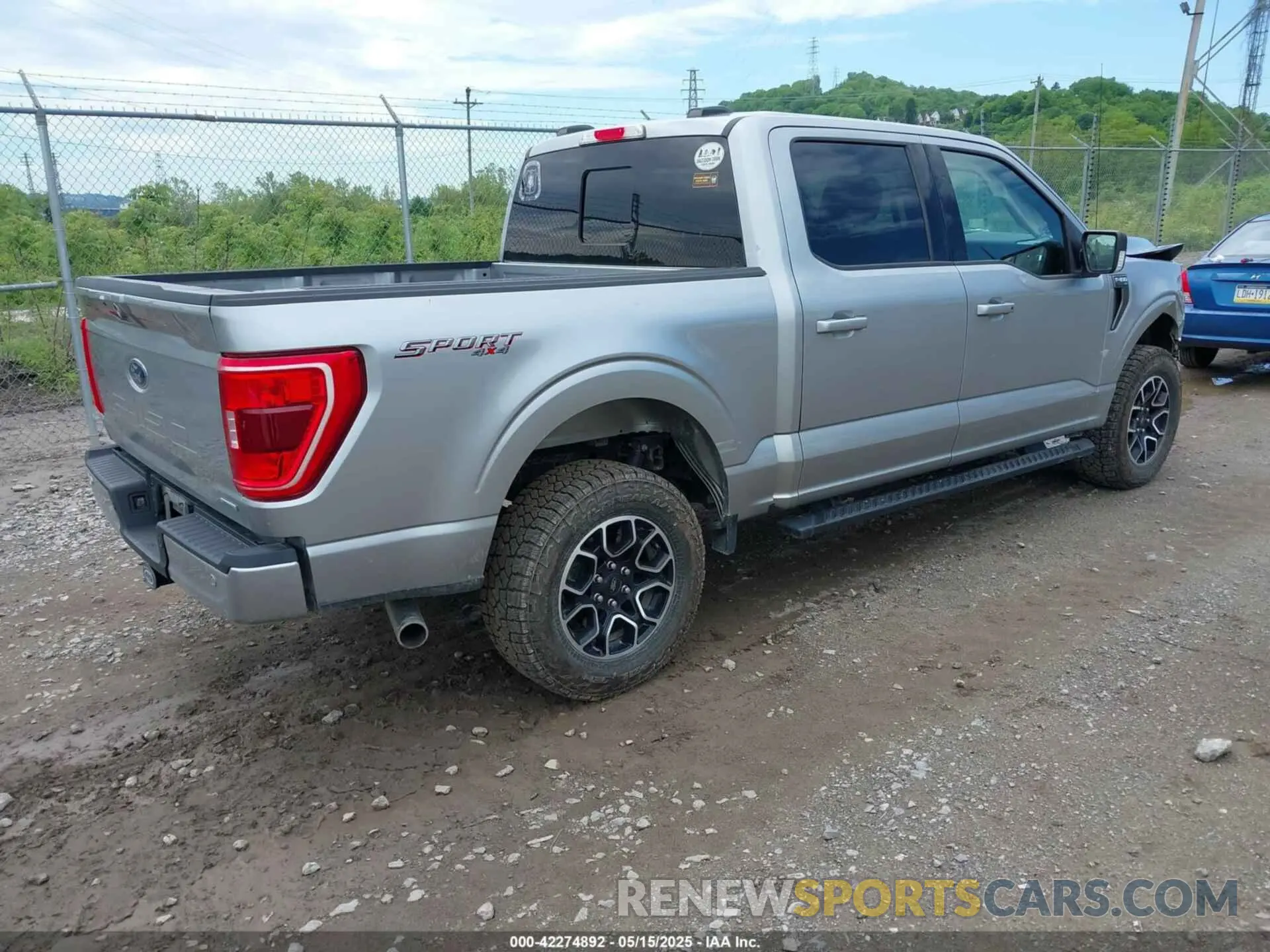 4 Photograph of a damaged car 1FTEW1EP1MKD13262 FORD F-150 2021