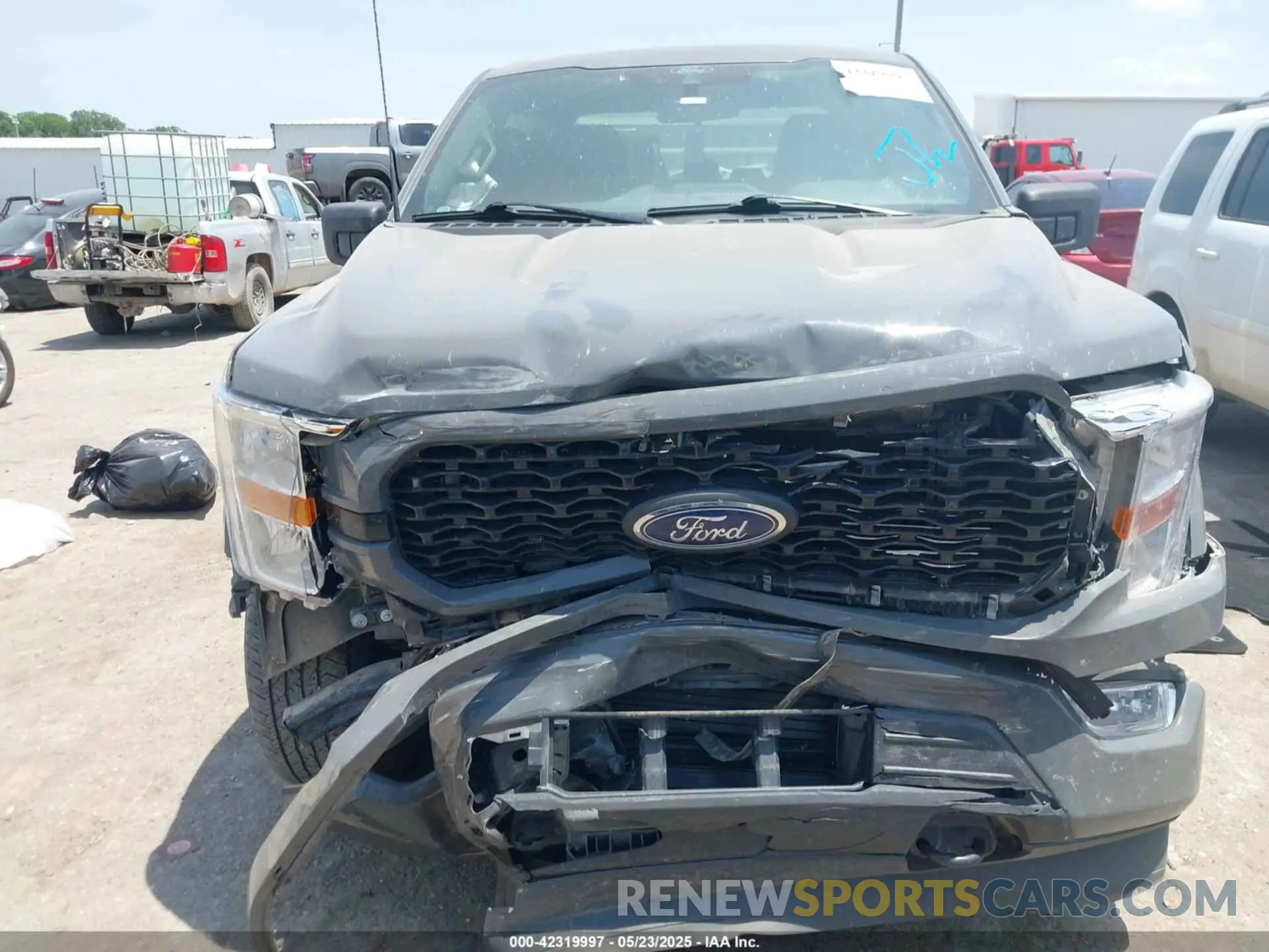 12 Photograph of a damaged car 1FTEW1EP2MFB48511 FORD F-150 2021