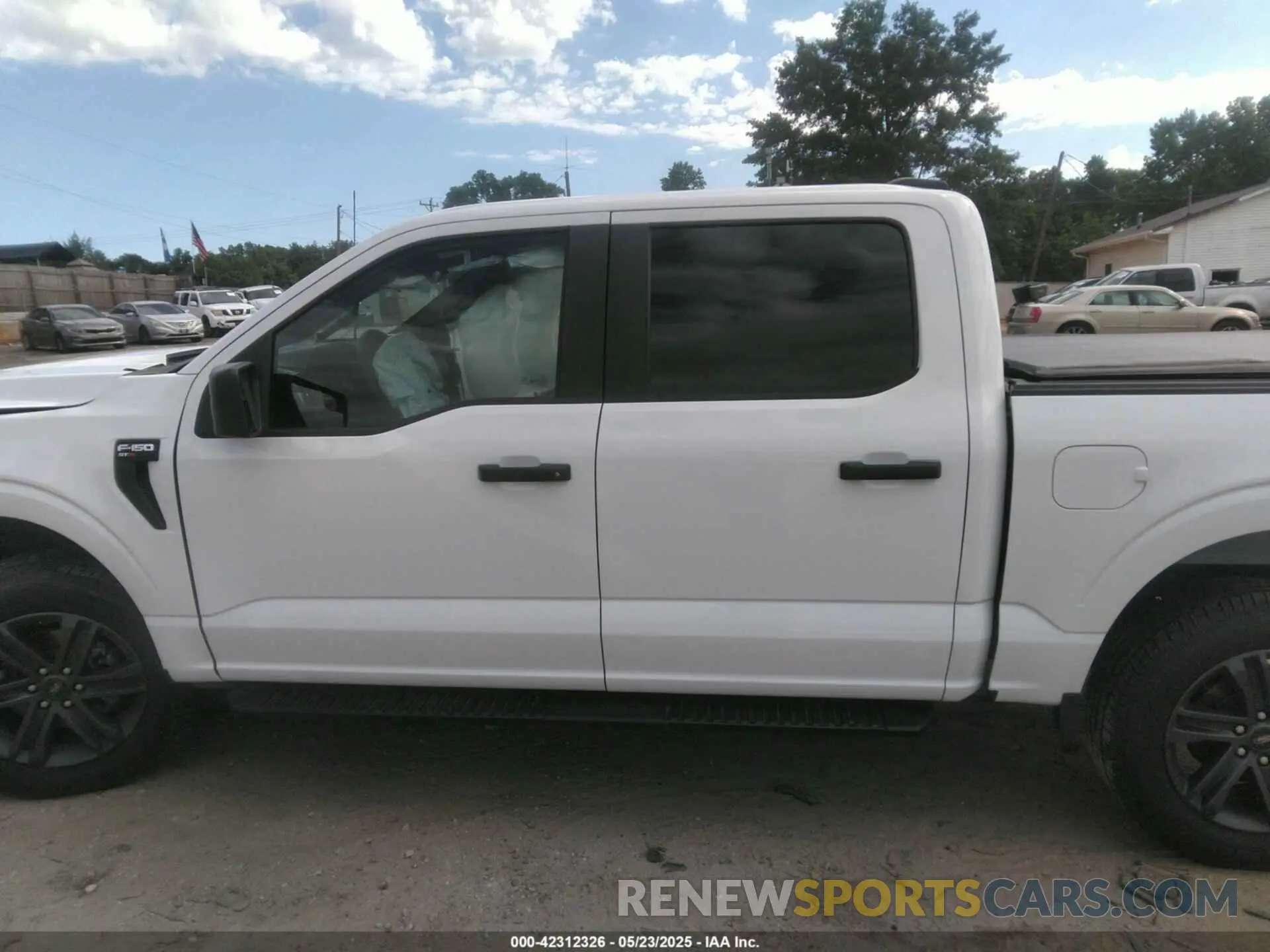 13 Photograph of a damaged car 1FTEW1EP3MFB84627 FORD F-150 2021
