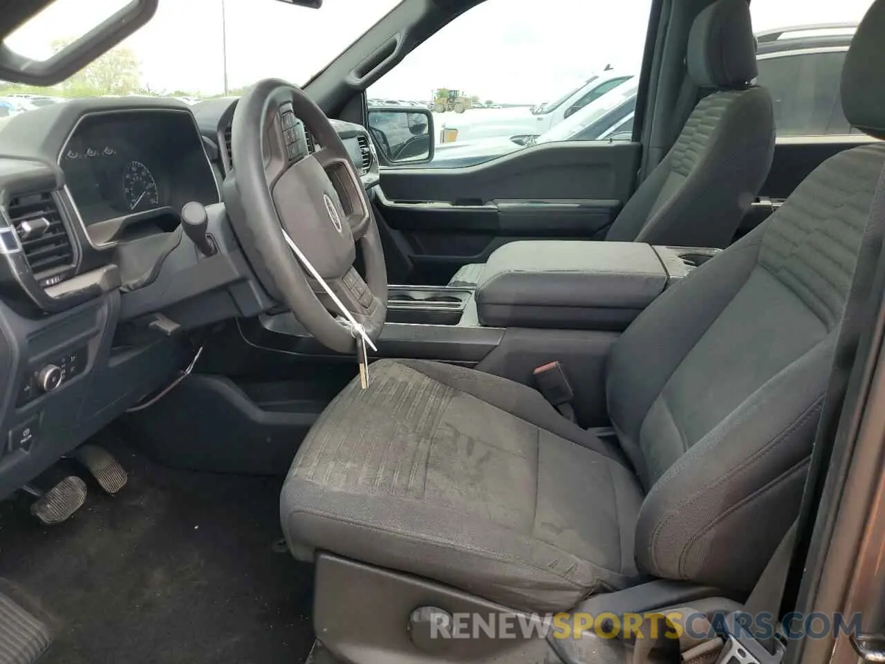 7 Photograph of a damaged car 1FTEW1EP3MKE81596 FORD F-150 2021