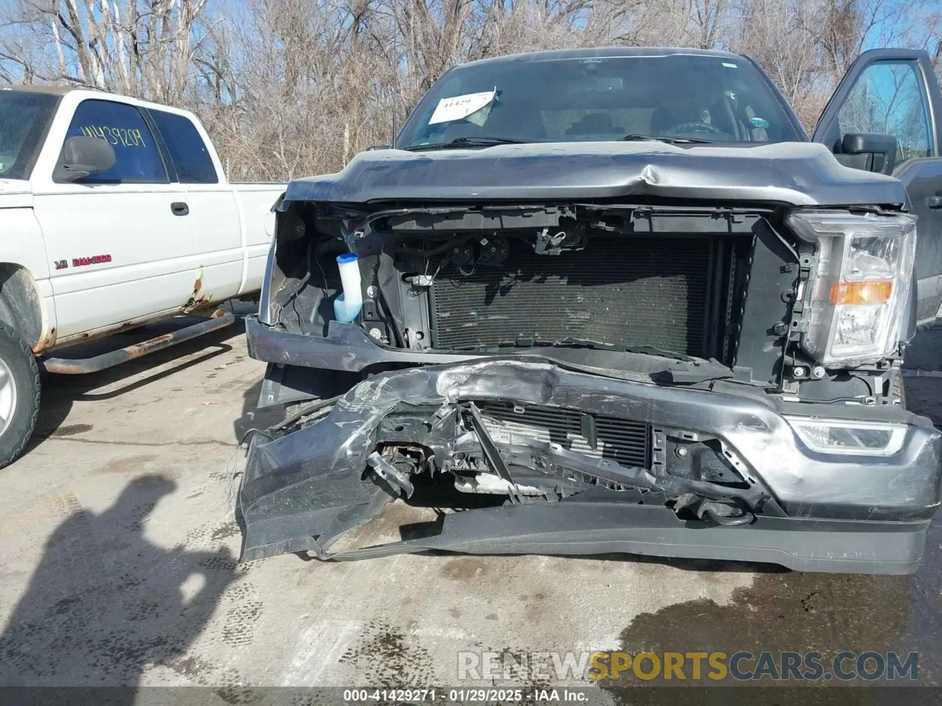 6 Photograph of a damaged car 1FTEW1EP4MFC70805 FORD F-150 2021