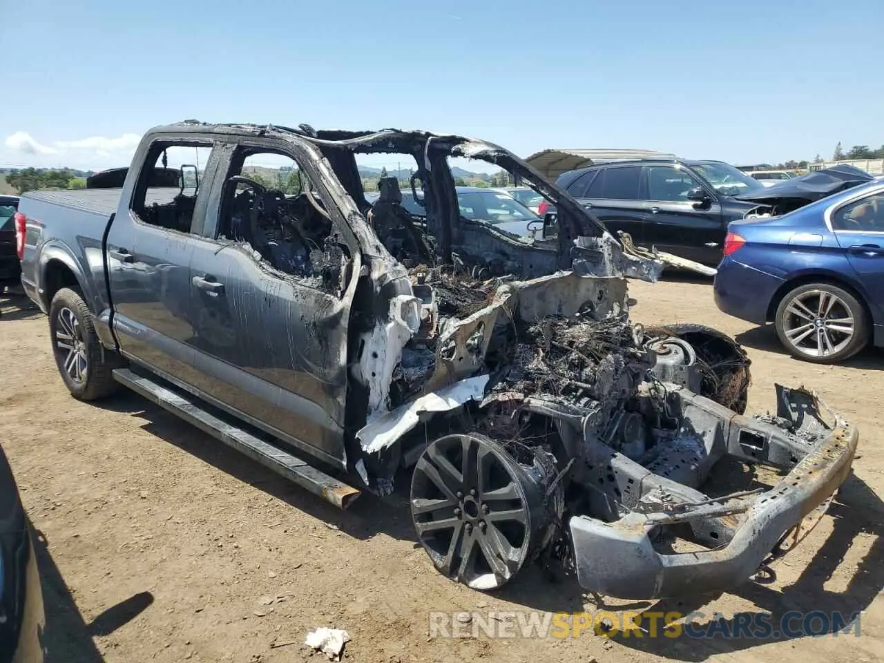 4 Photograph of a damaged car 1FTEW1EP4MKD29598 FORD F-150 2021