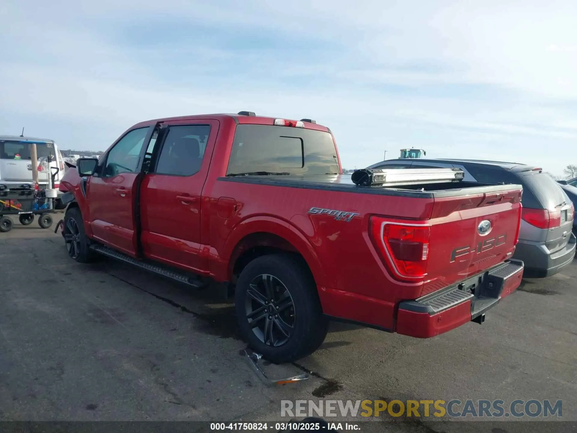 3 Photograph of a damaged car 1FTEW1EP5MFC93686 FORD F-150 2021