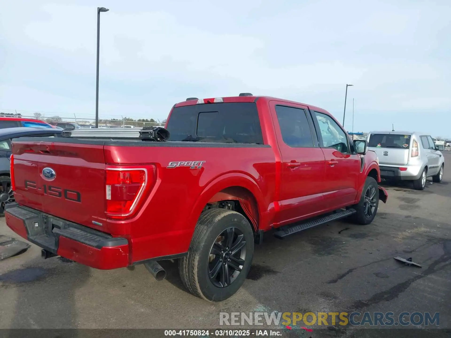 4 Photograph of a damaged car 1FTEW1EP5MFC93686 FORD F-150 2021