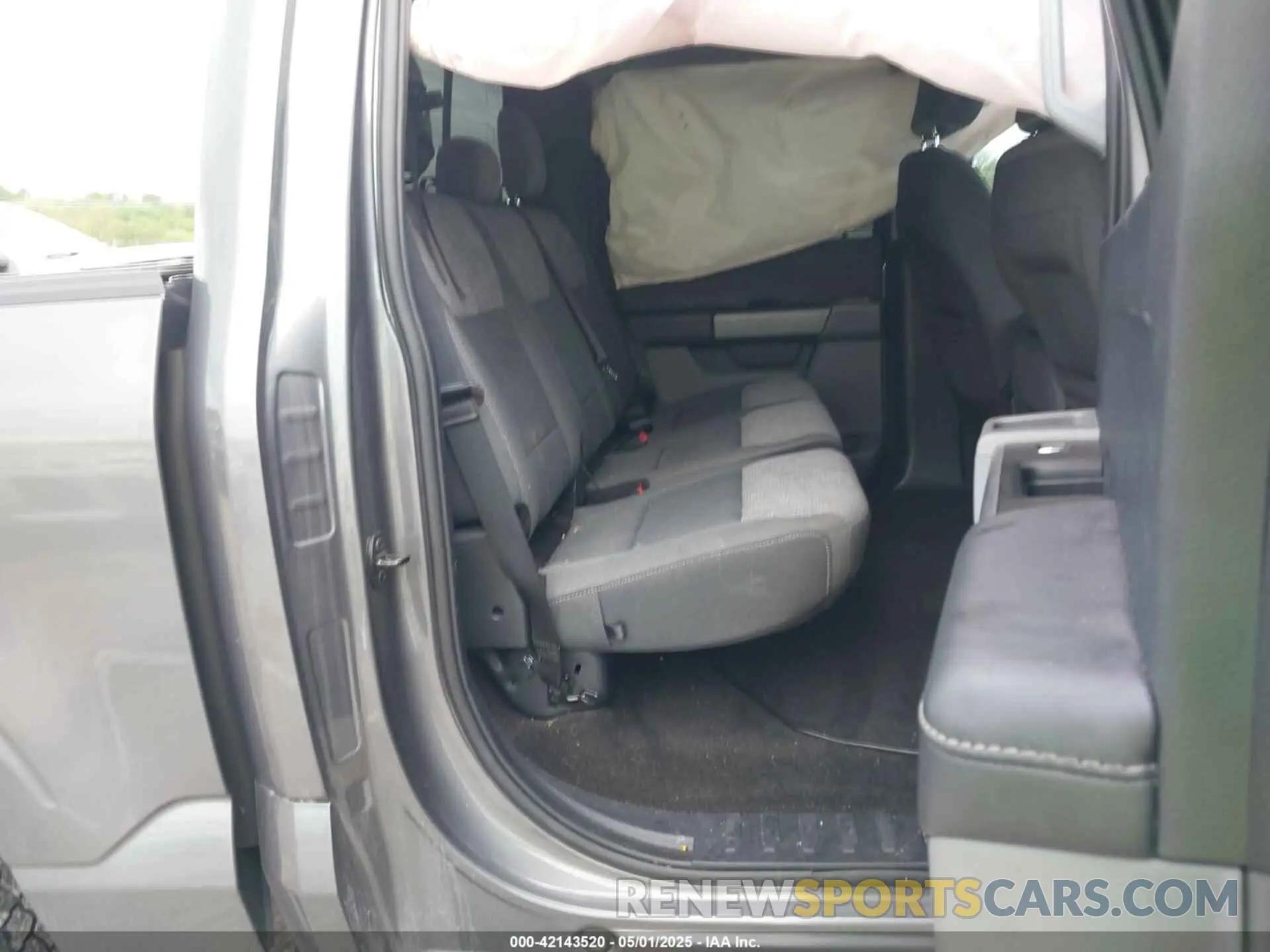 8 Photograph of a damaged car 1FTEW1EP5MFC96944 FORD F-150 2021