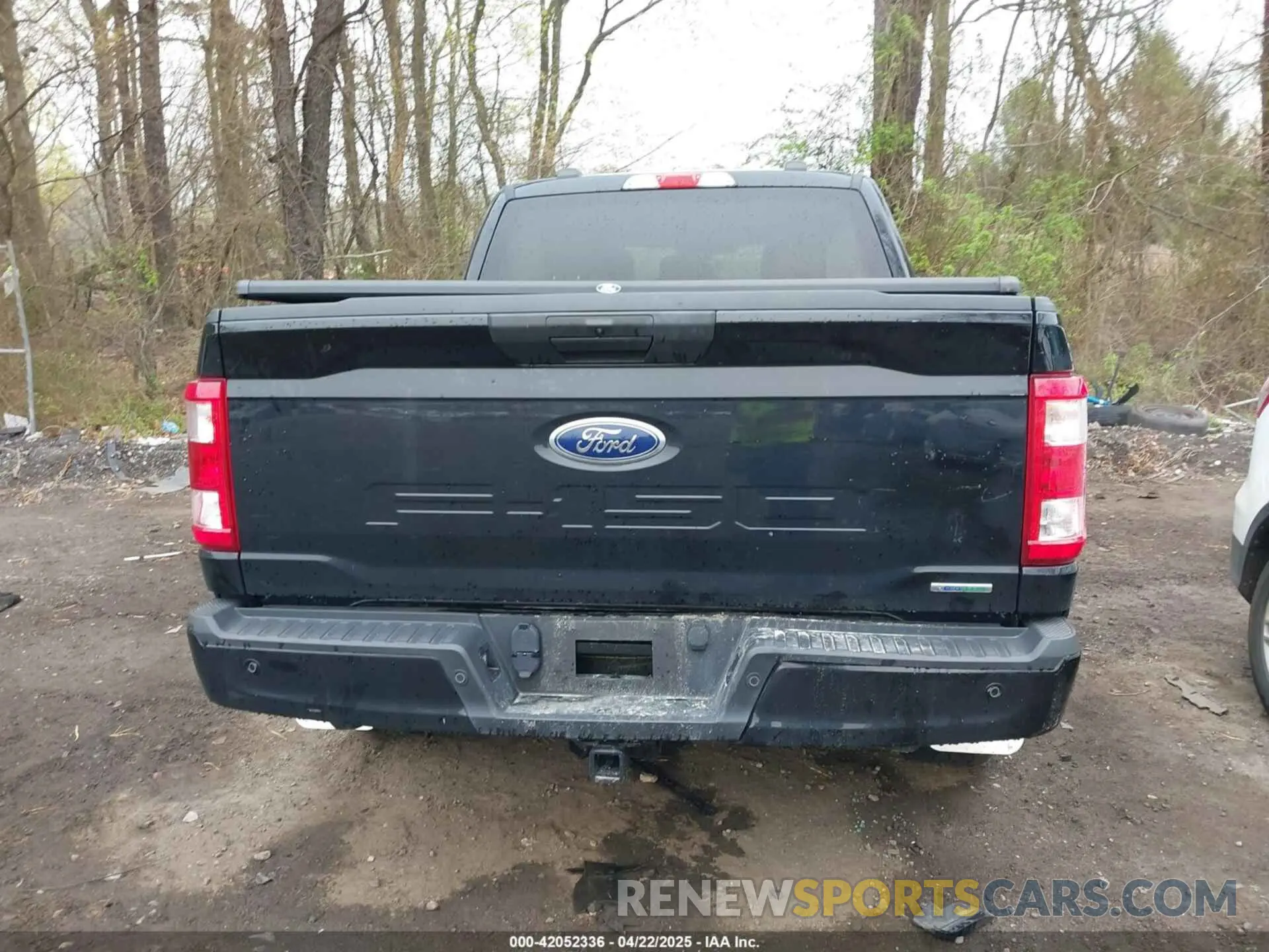 16 Photograph of a damaged car 1FTEW1EP8MFC90832 FORD F-150 2021