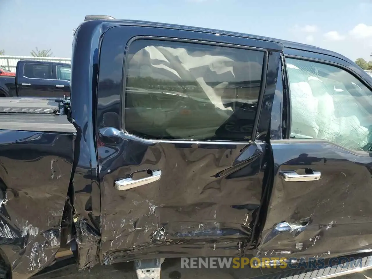 10 Photograph of a damaged car 1FTEW1EP8MKD22623 FORD F-150 2021