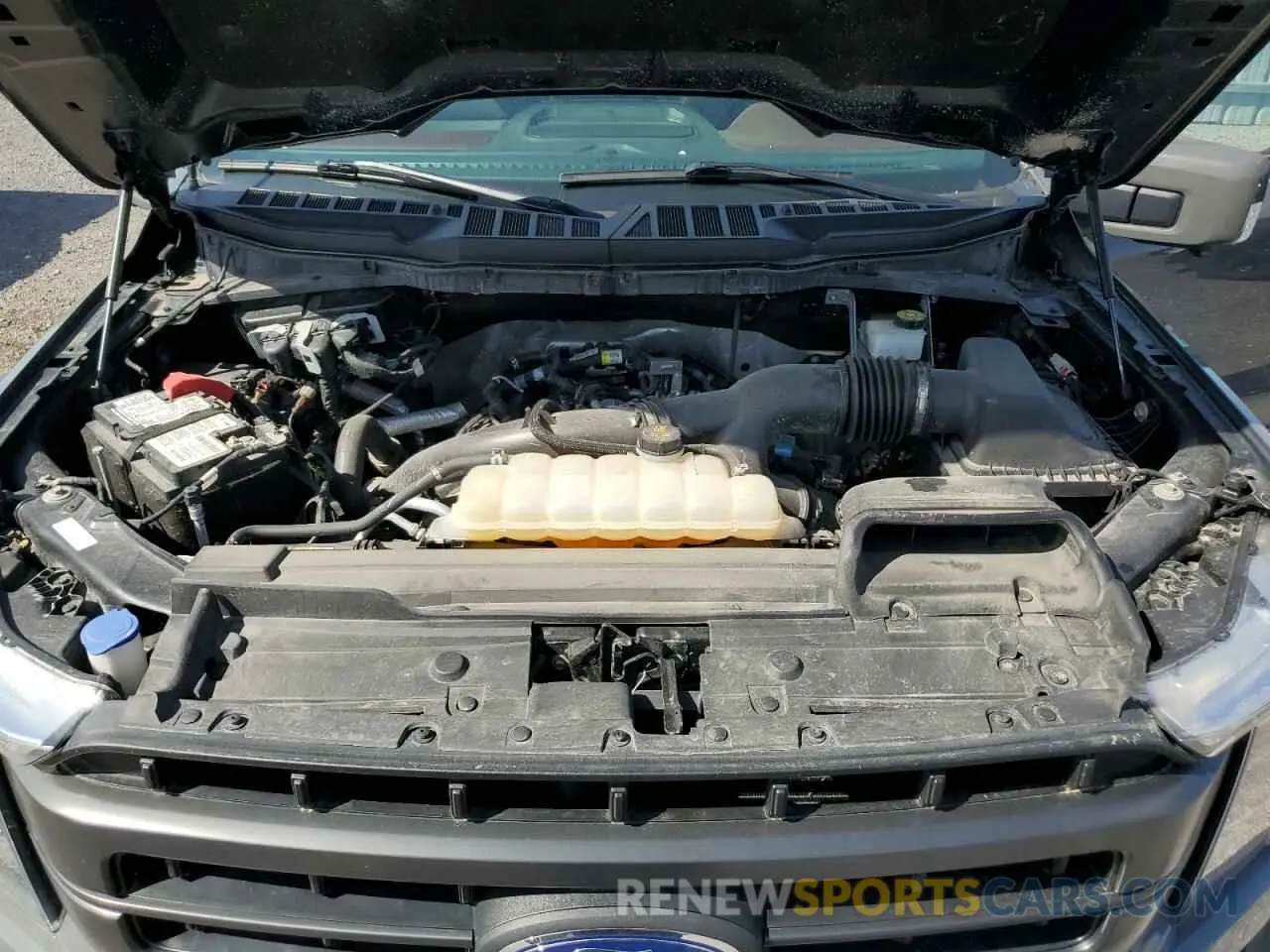 11 Photograph of a damaged car 1FTEW1EP9MFB72577 FORD F-150 2021