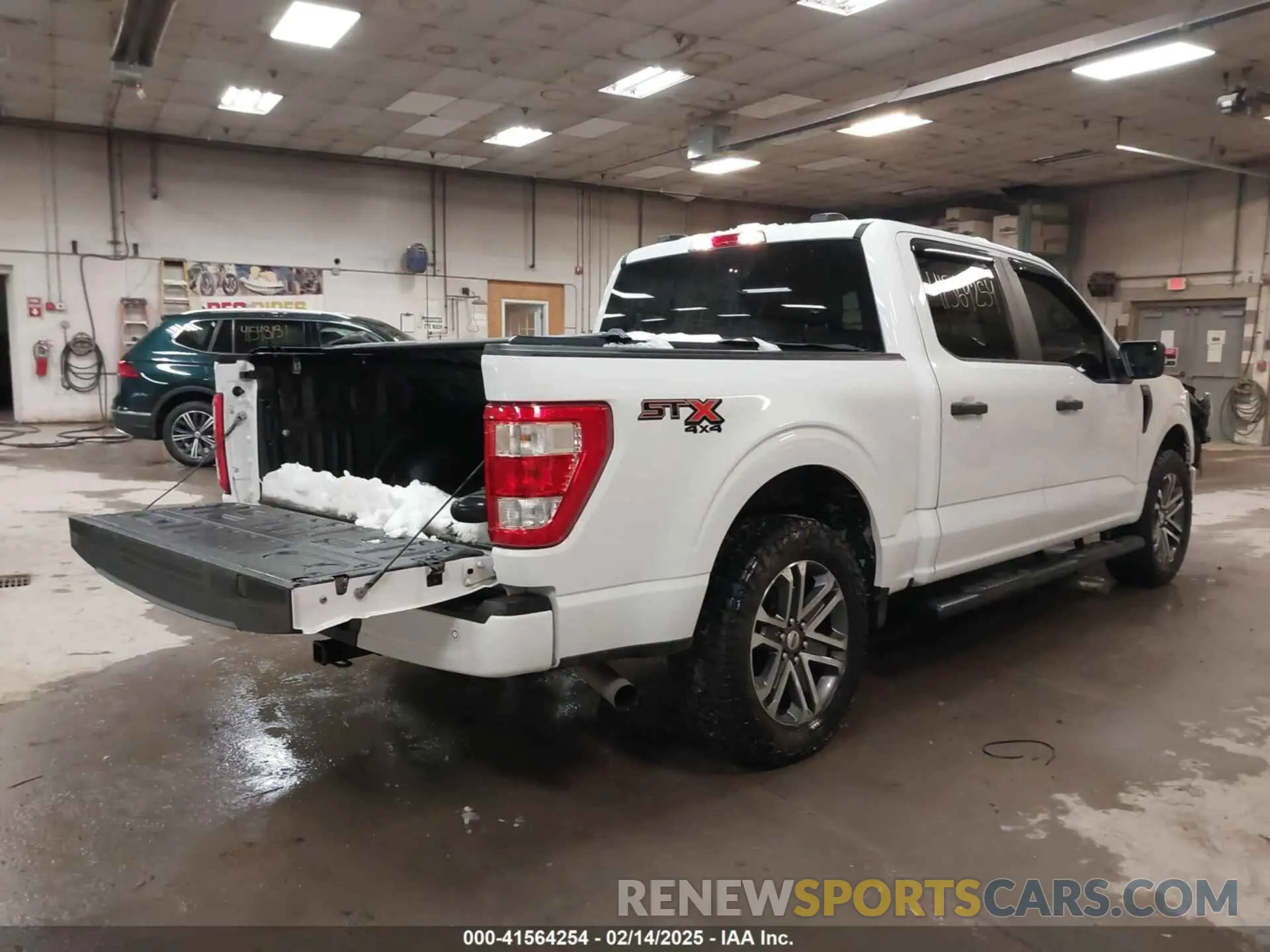 4 Photograph of a damaged car 1FTEW1EP9MFC65289 FORD F-150 2021