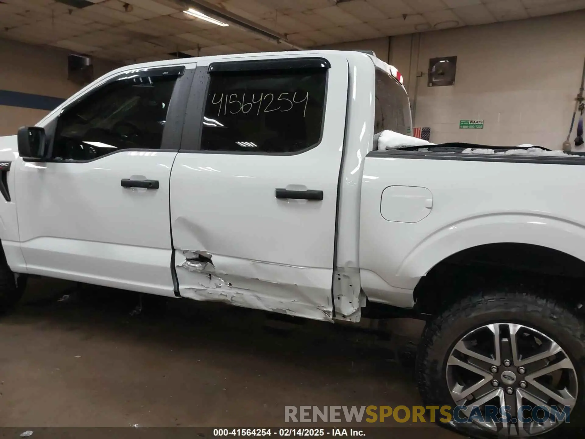 6 Photograph of a damaged car 1FTEW1EP9MFC65289 FORD F-150 2021