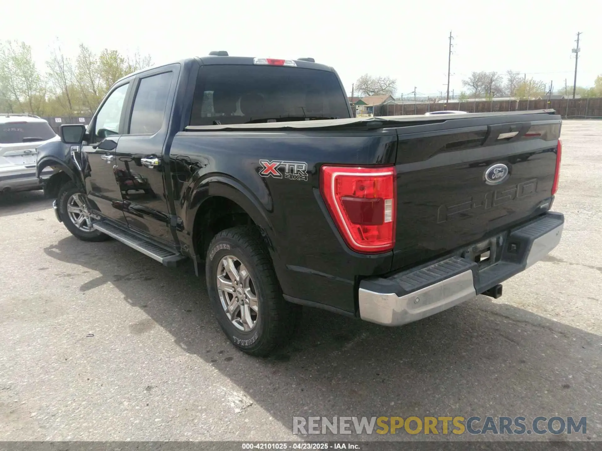 3 Photograph of a damaged car 1FTEW1EP9MKD35526 FORD F-150 2021