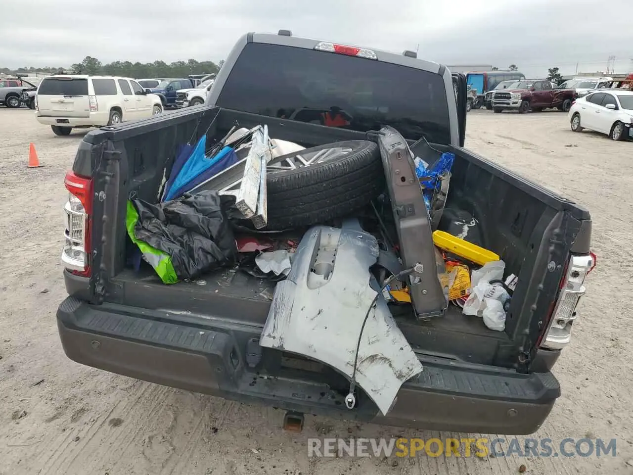 6 Photograph of a damaged car 1FTEW1EP9MKD44565 FORD F-150 2021