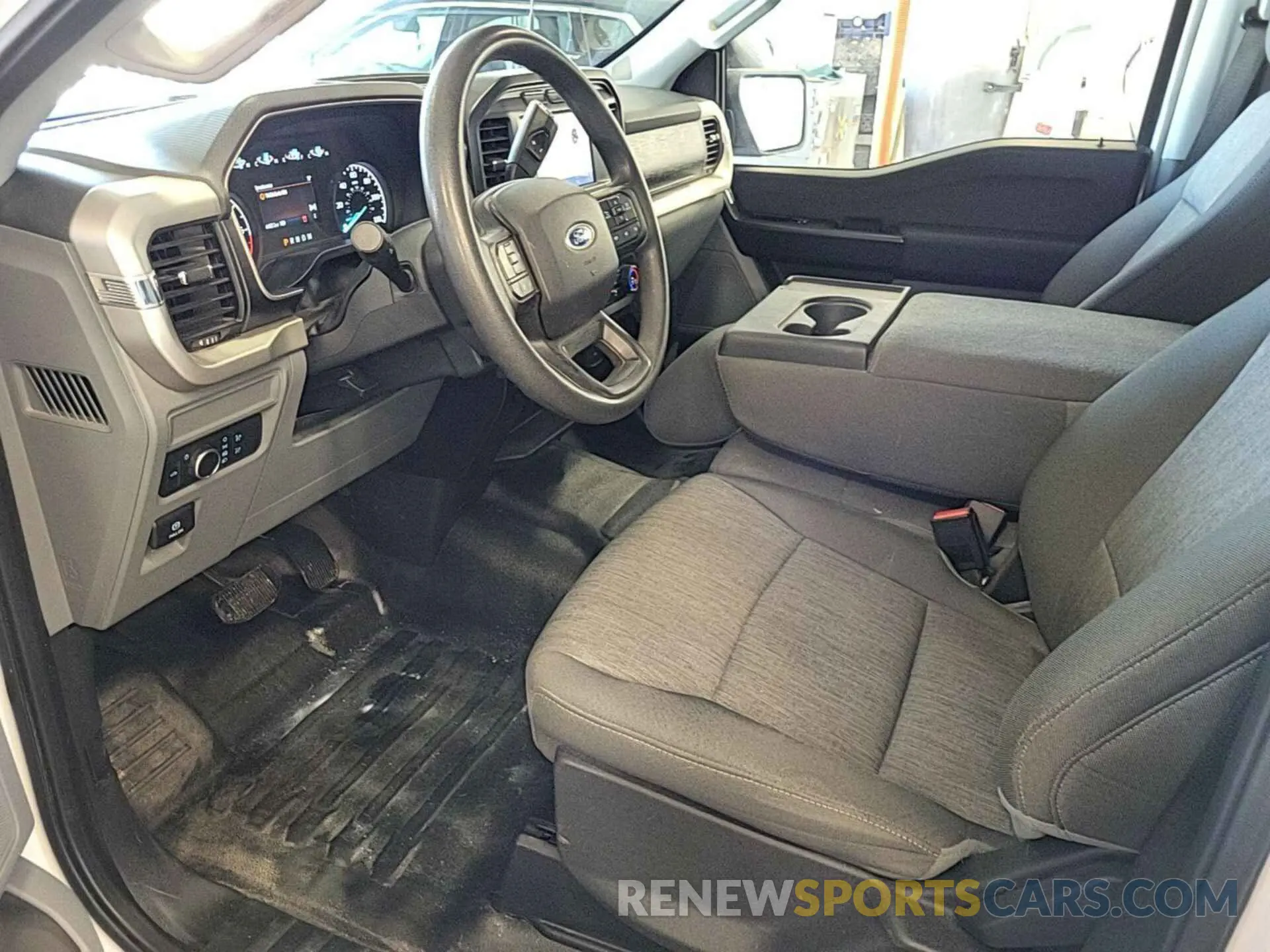 1 Photograph of a damaged car 1FTEW1EPXMKE69753 FORD F-150 2021