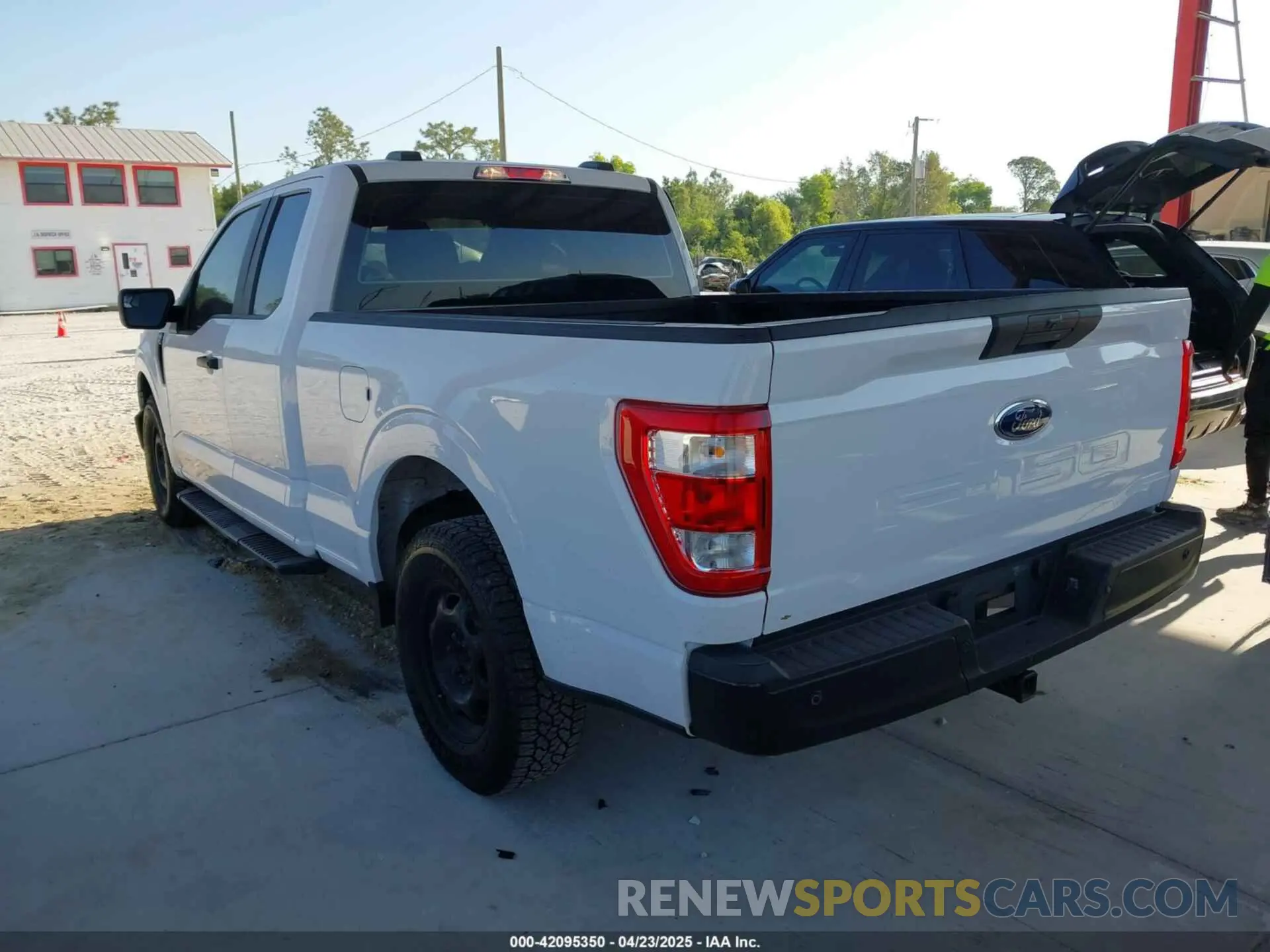 3 Photograph of a damaged car 1FTEX1C56MKE47893 FORD F-150 2021