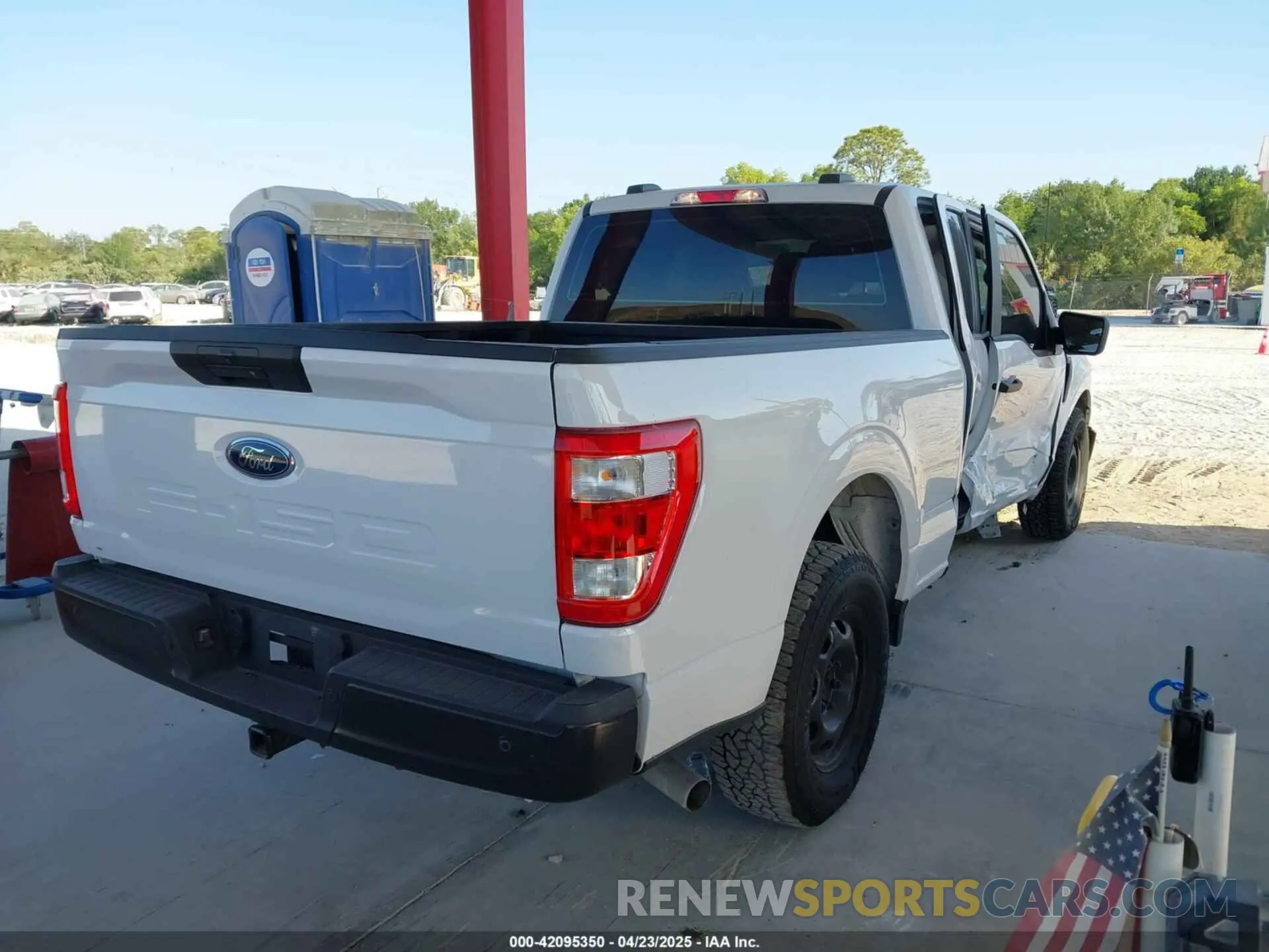 4 Photograph of a damaged car 1FTEX1C56MKE47893 FORD F-150 2021