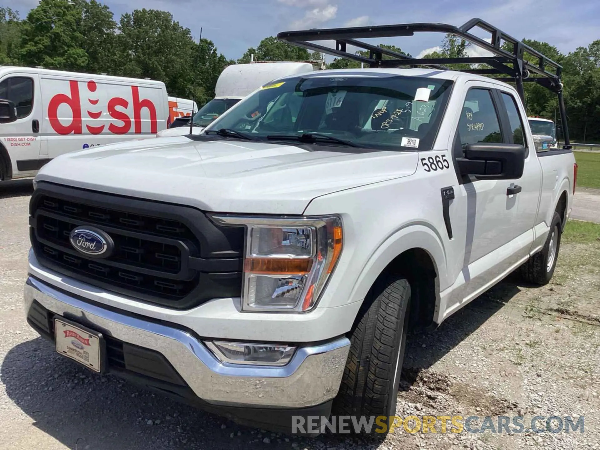 16 Photograph of a damaged car 1FTEX1C57MFC37022 FORD F-150 2021