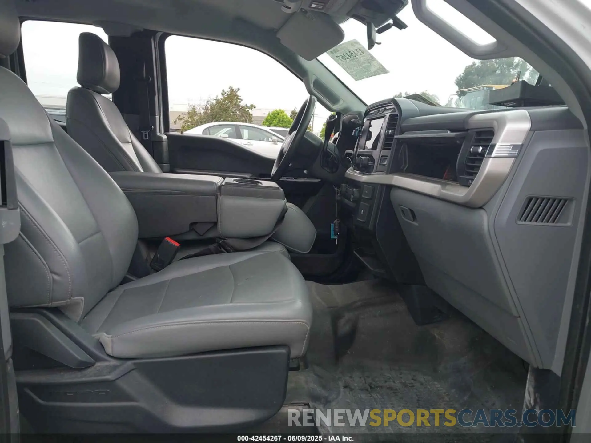 5 Photograph of a damaged car 1FTEX1CB7MKD23265 FORD F-150 2021