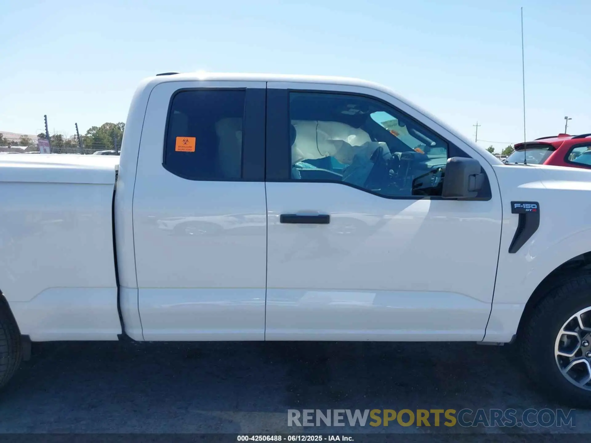 14 Photograph of a damaged car 1FTEX1CP7MFA52910 FORD F-150 2021
