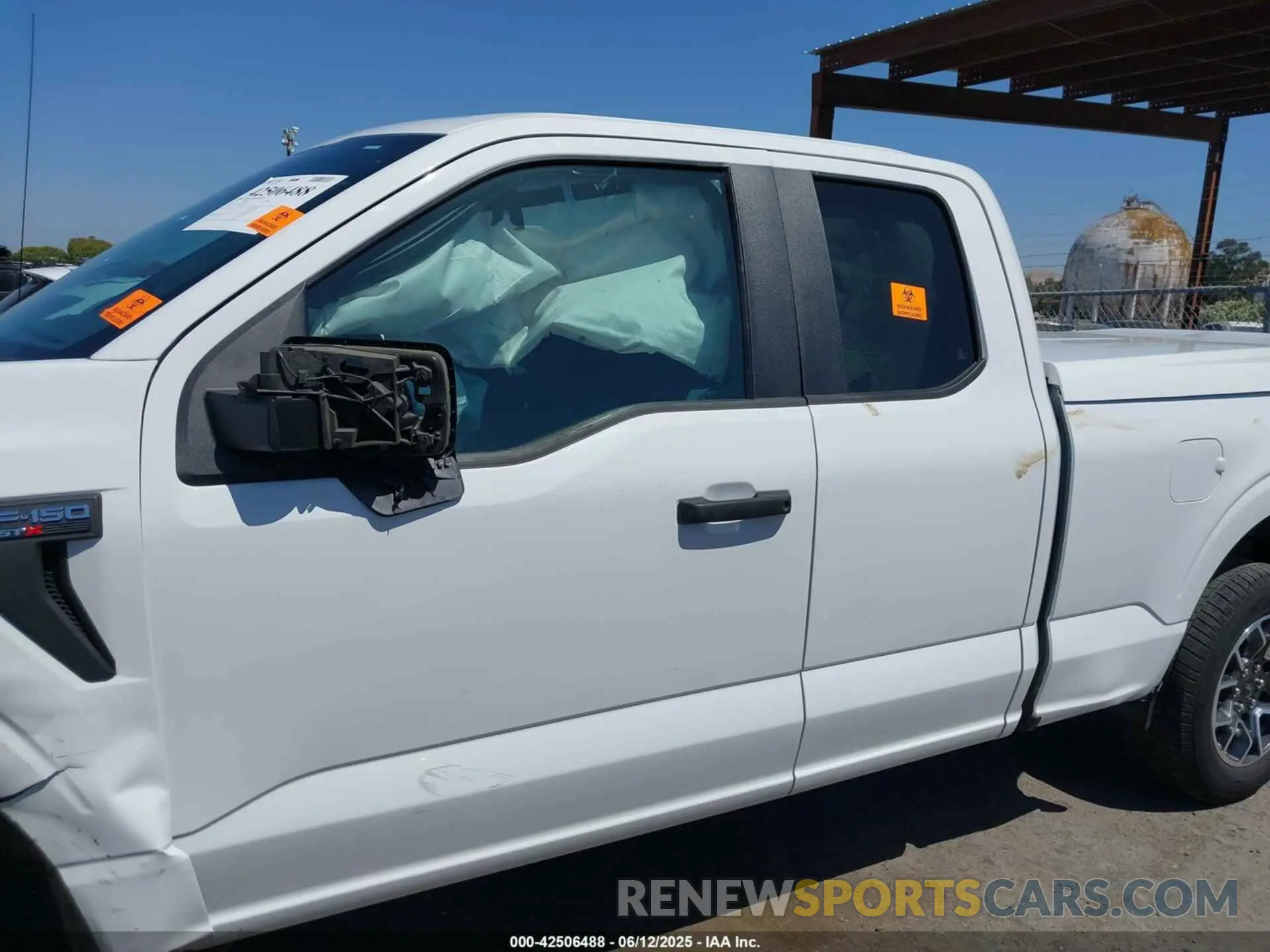 15 Photograph of a damaged car 1FTEX1CP7MFA52910 FORD F-150 2021