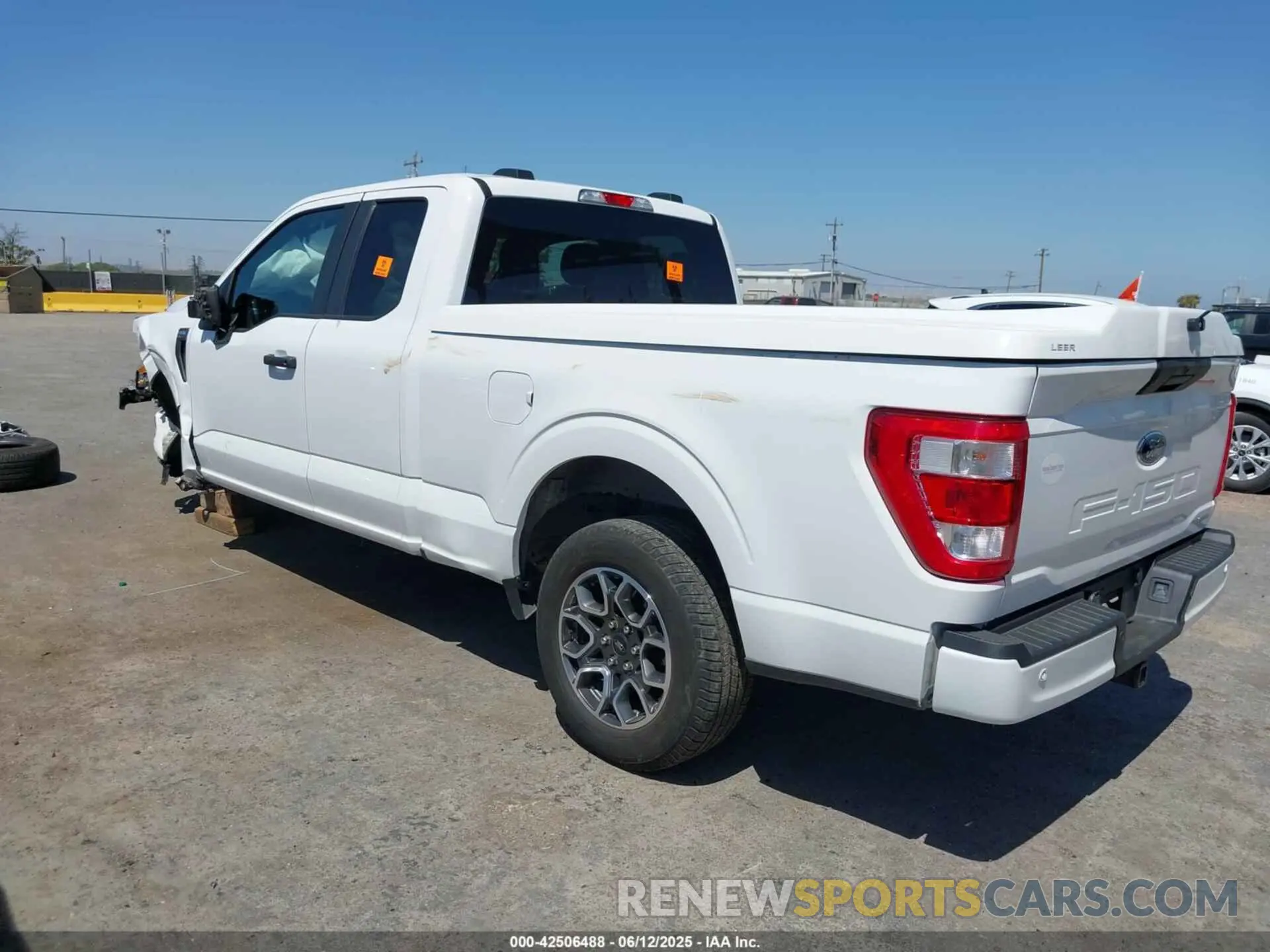 3 Photograph of a damaged car 1FTEX1CP7MFA52910 FORD F-150 2021