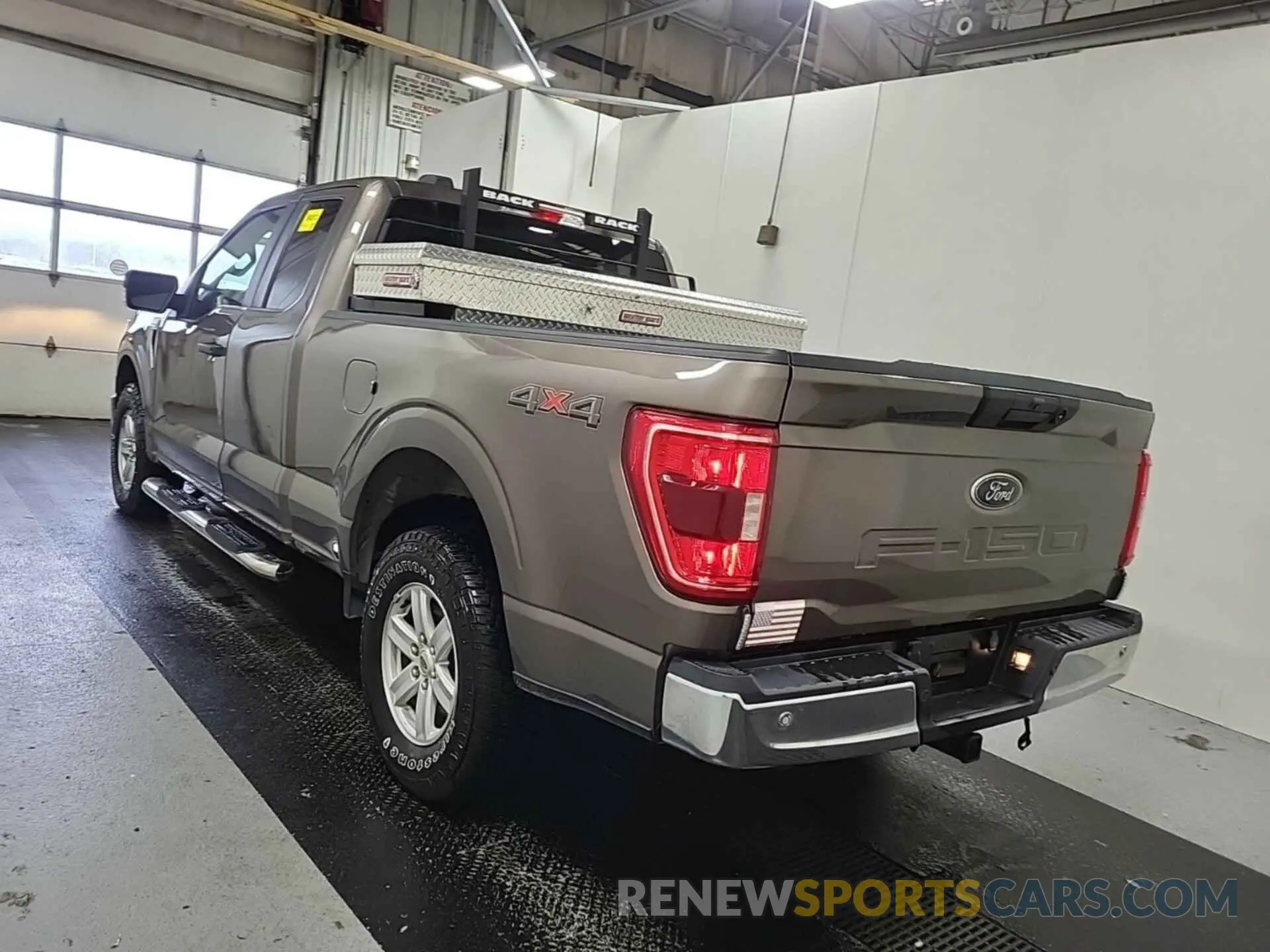 5 Photograph of a damaged car 1FTEX1EB8MFB43749 FORD F-150 2021