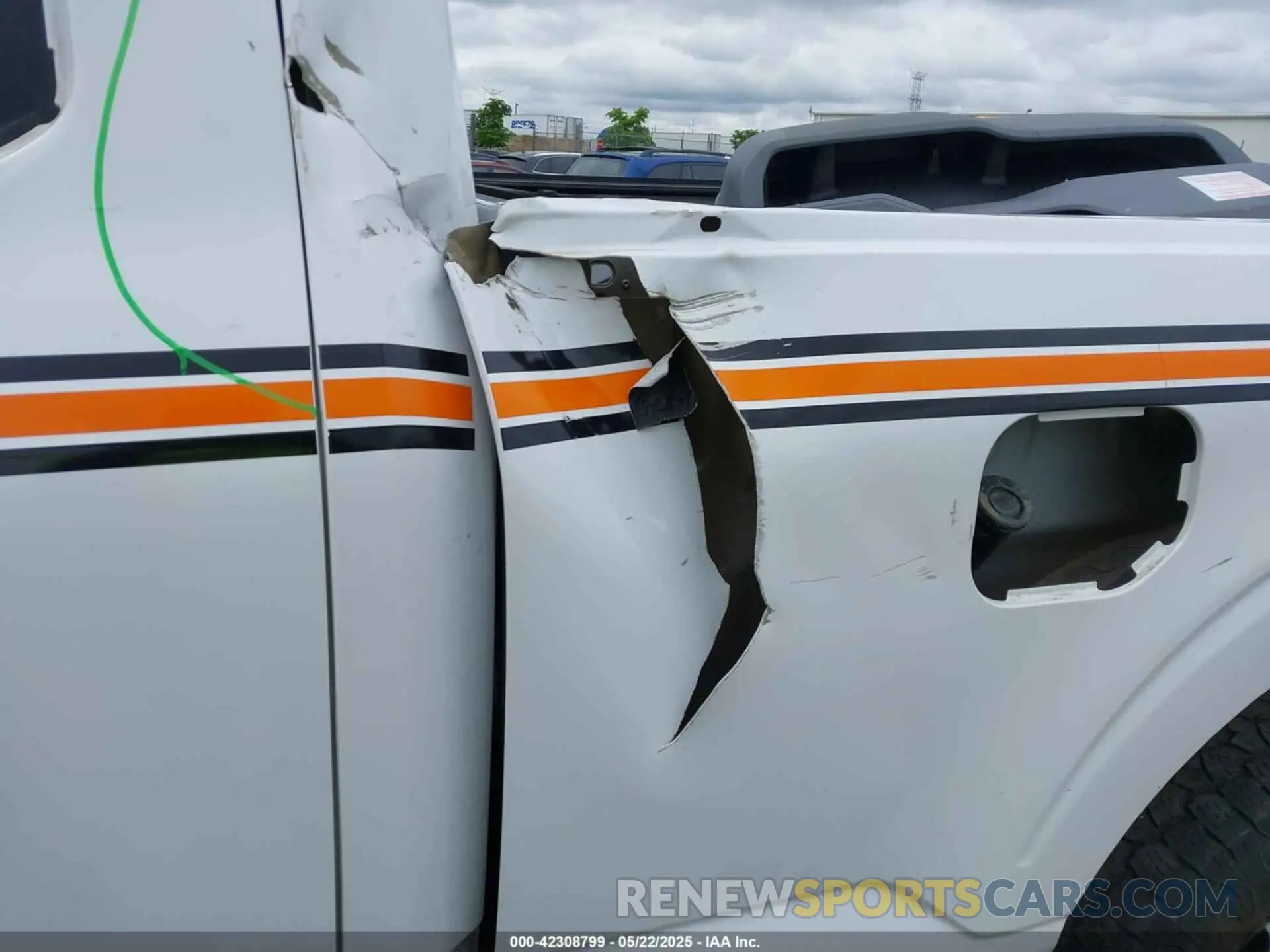 6 Photograph of a damaged car 1FTEX1EP0MKF02997 FORD F-150 2021