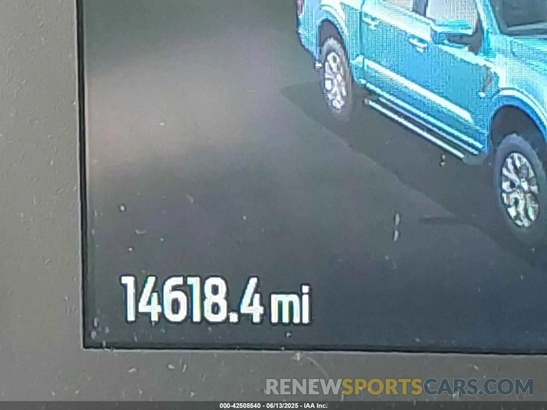14 Photograph of a damaged car 1FTEX1EP3MFC23553 FORD F-150 2021