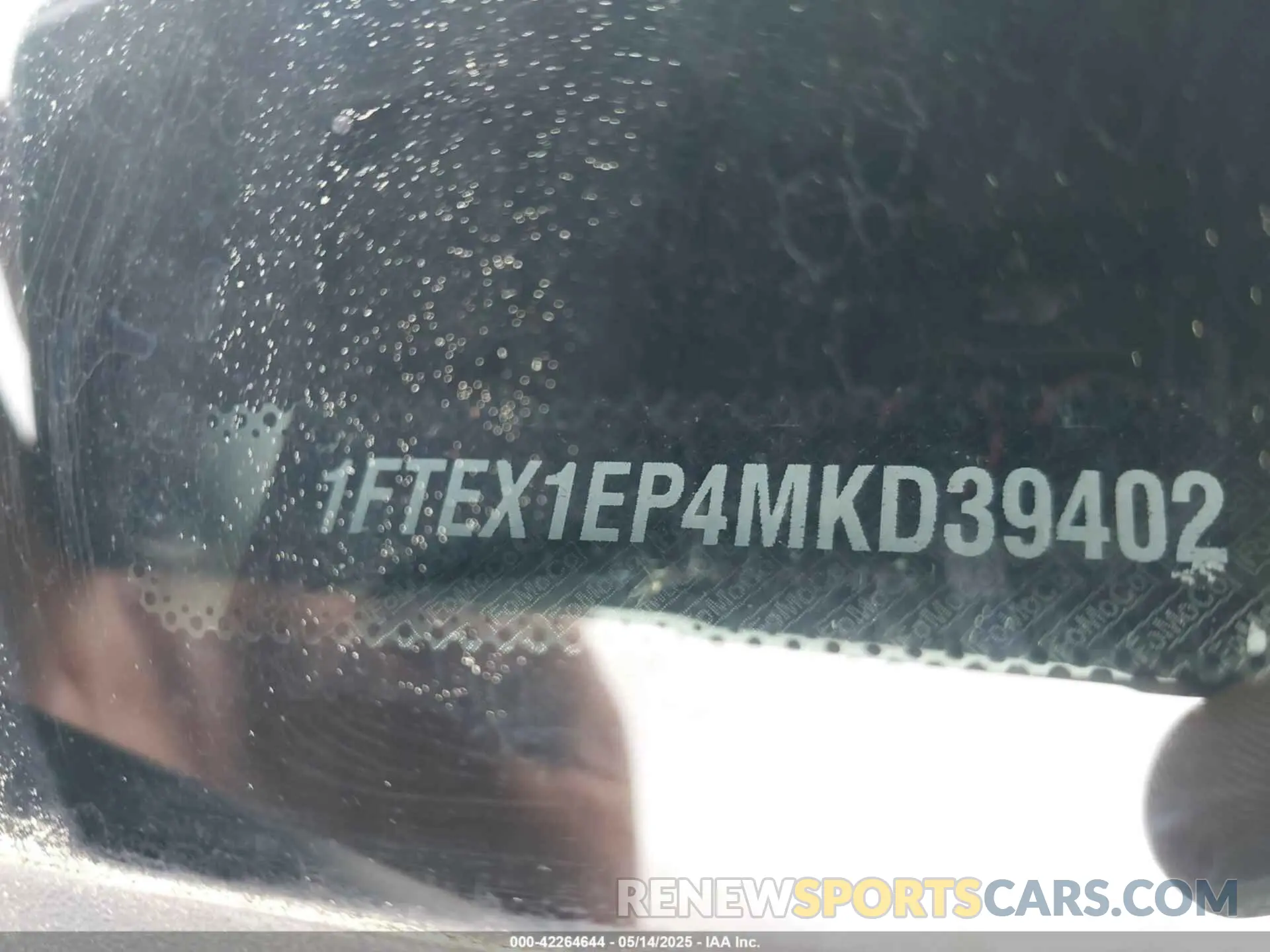 17 Photograph of a damaged car 1FTEX1EP4MKD39402 FORD F-150 2021