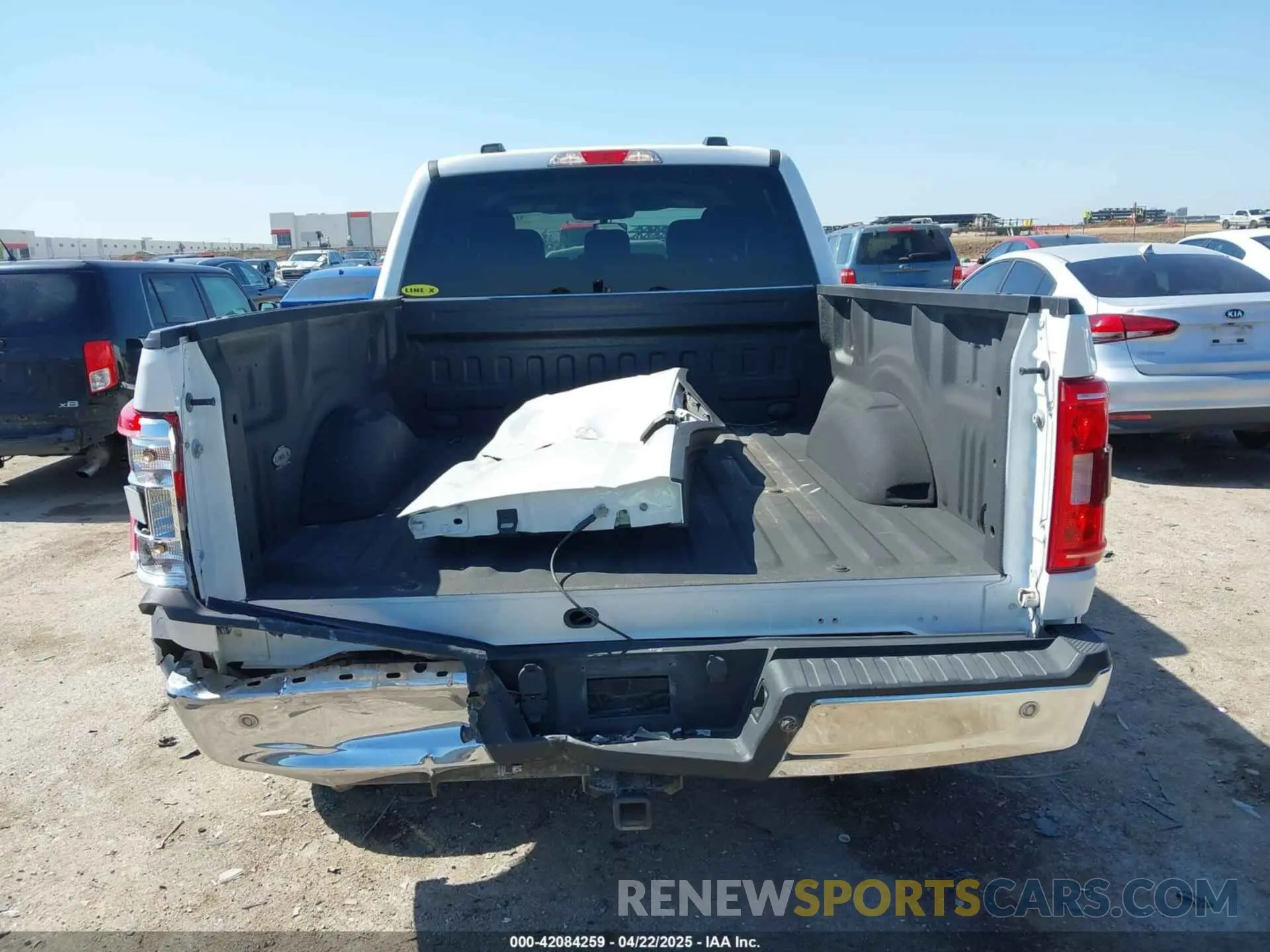 16 Photograph of a damaged car 1FTFW1E17MFC73360 FORD F-150 2021