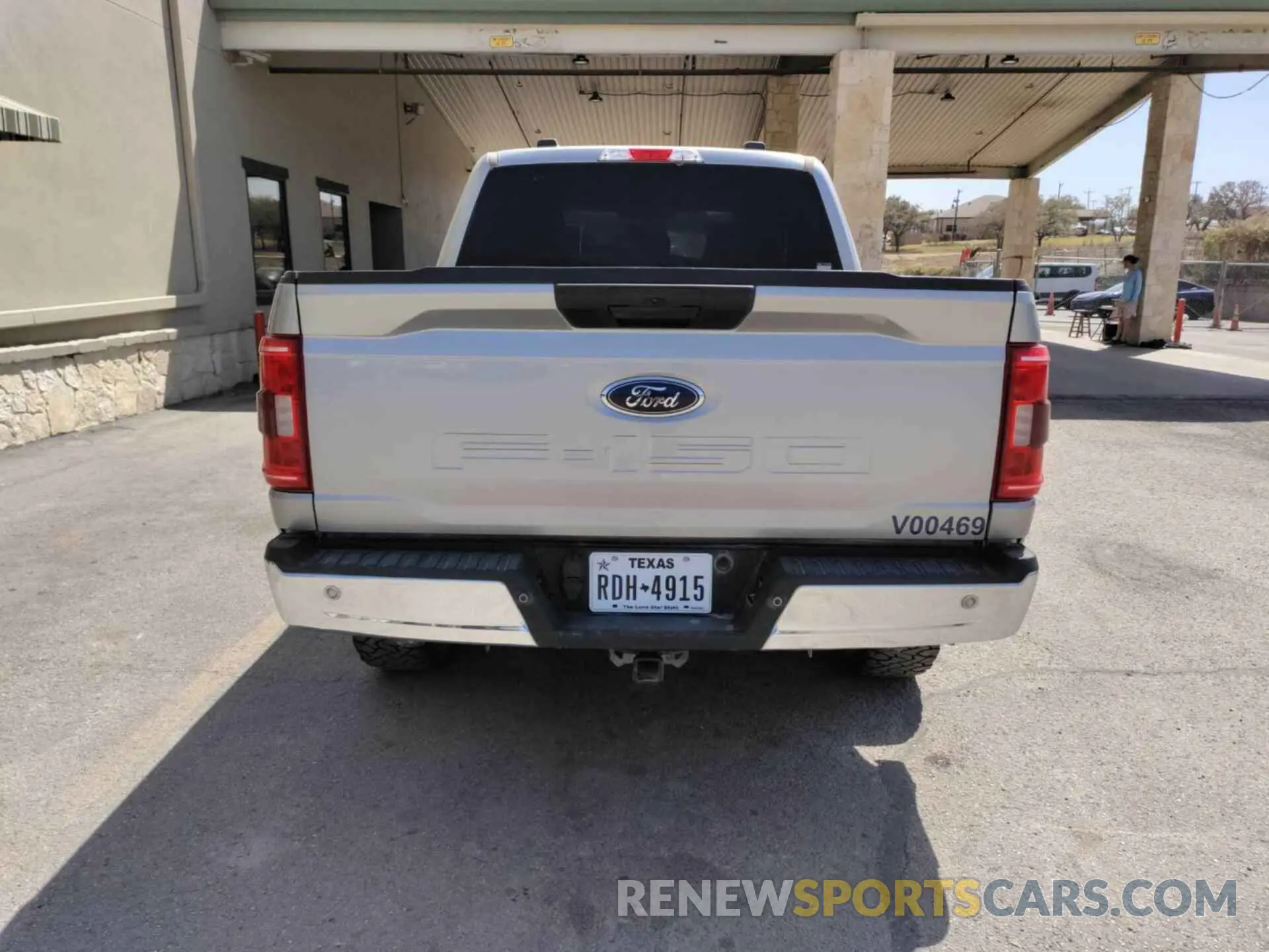 1 Photograph of a damaged car 1FTFW1E50MKE70302 FORD F-150 2021